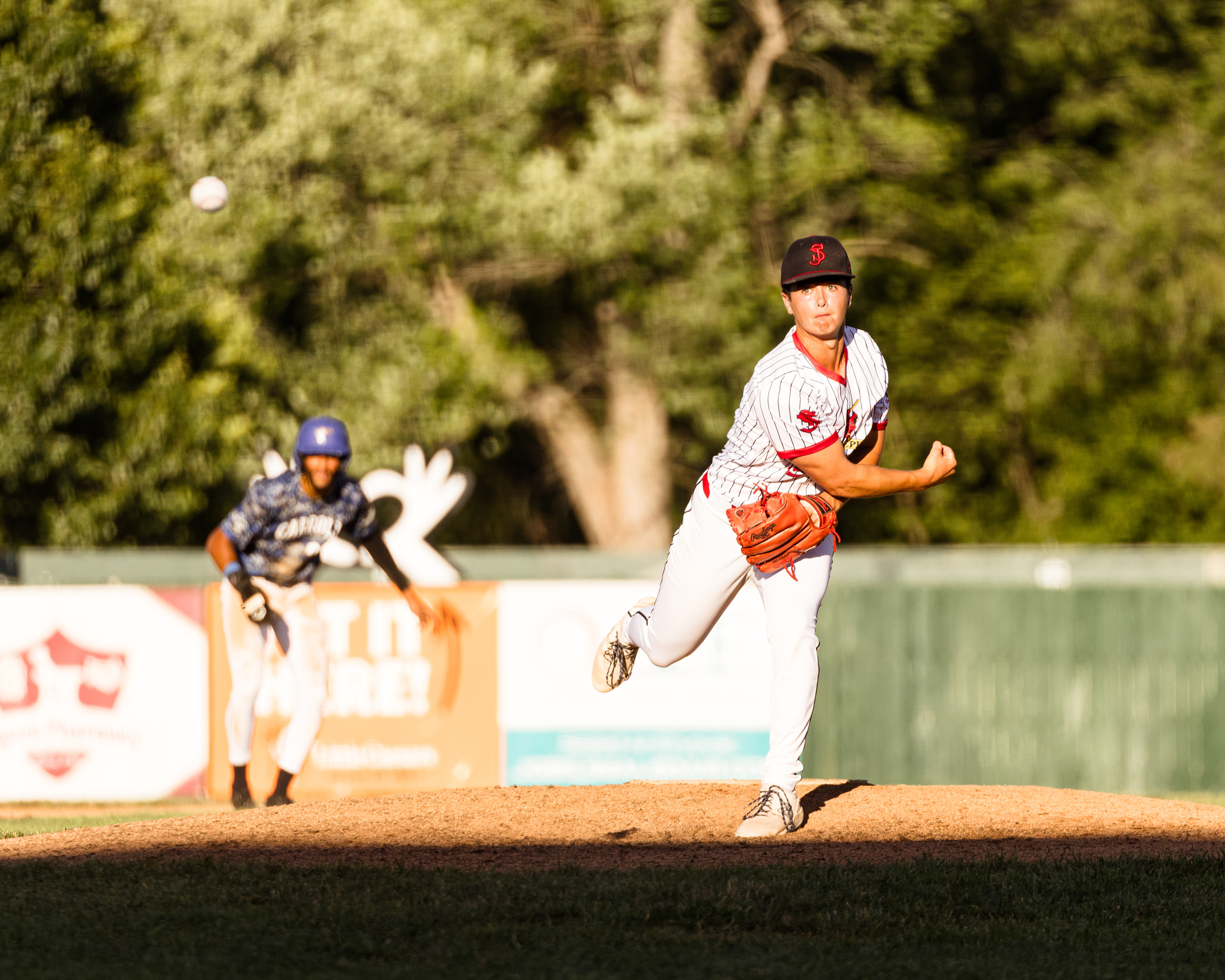 Bronco Whitt delivers a pitch