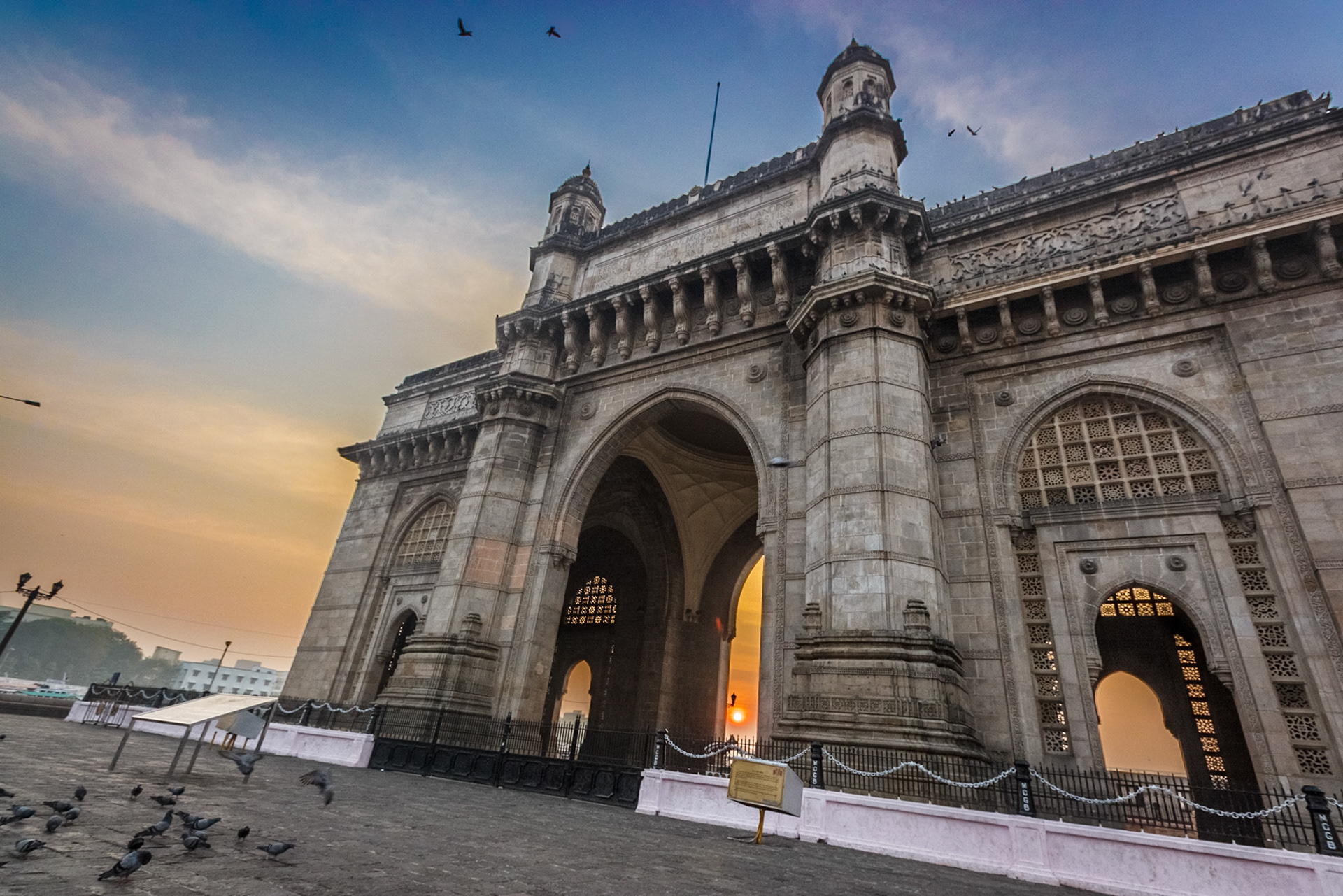 Sunrise through the Gateway of India