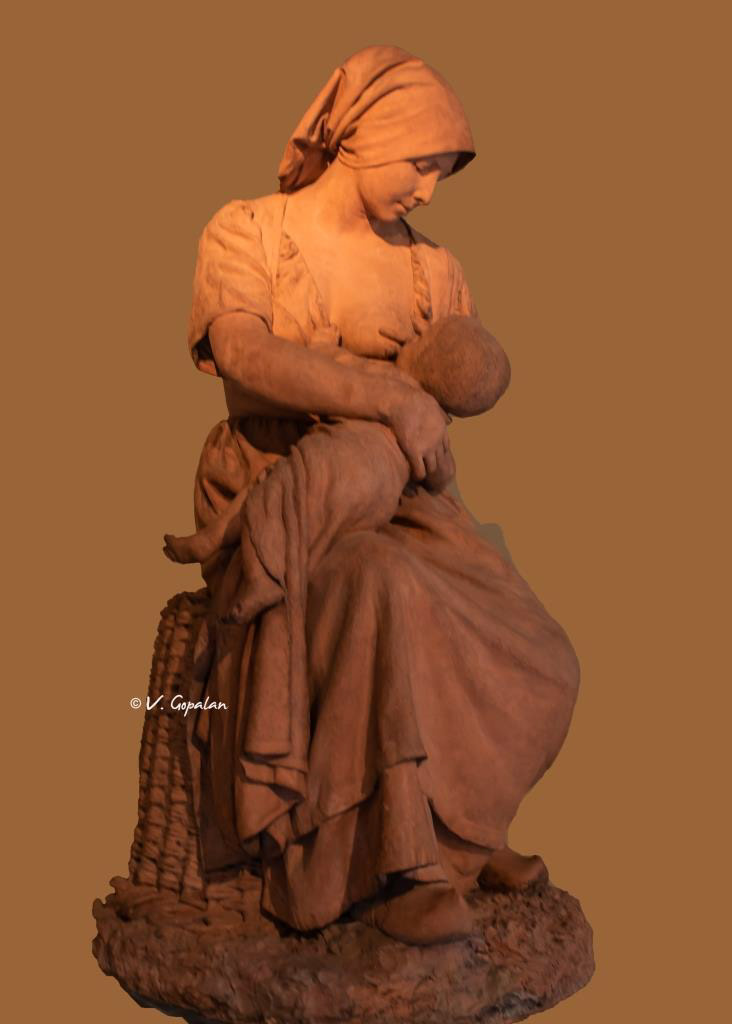 Woman  nursing a baby (VAM)