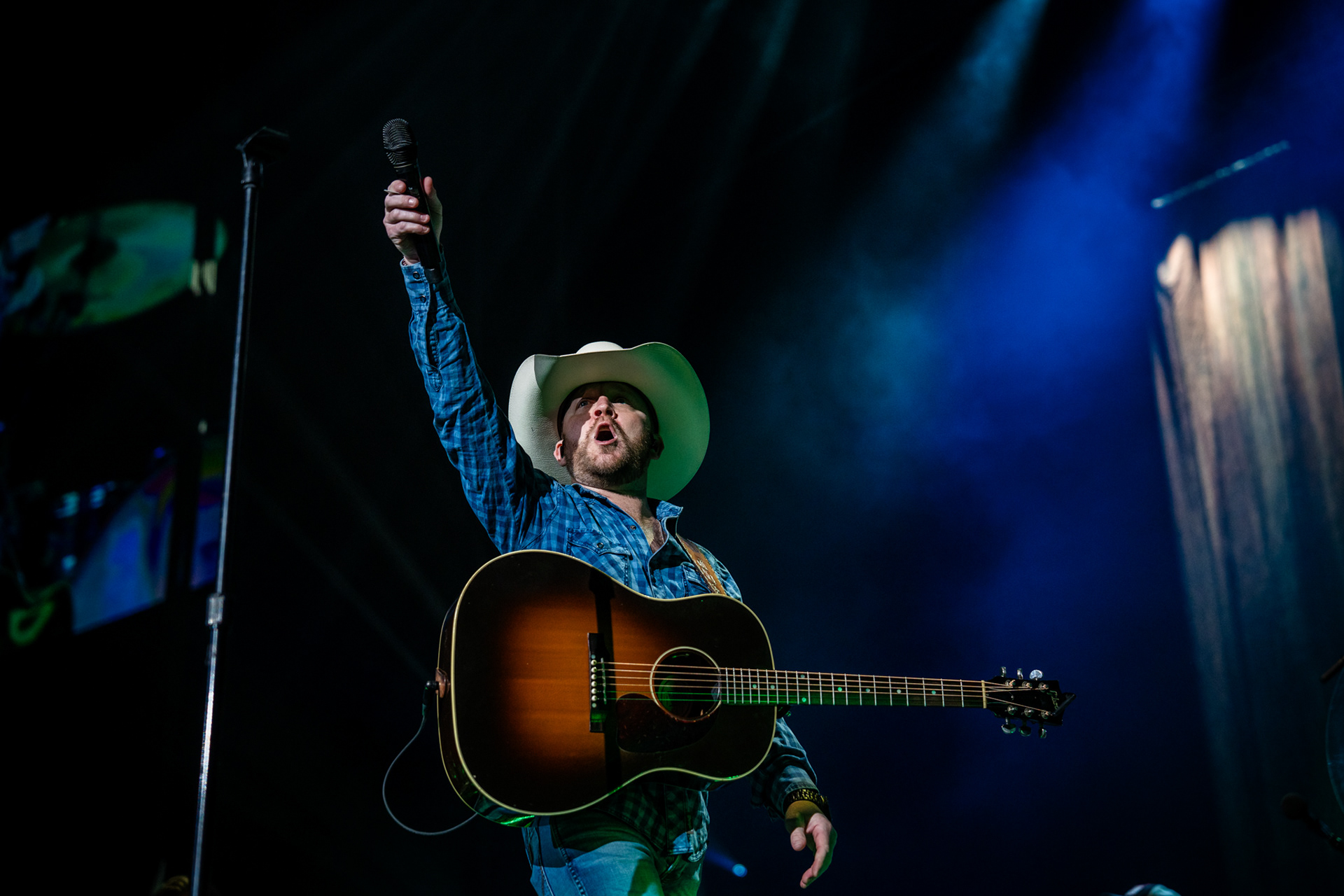 Justin Moore - Wichita, KS - 2/9