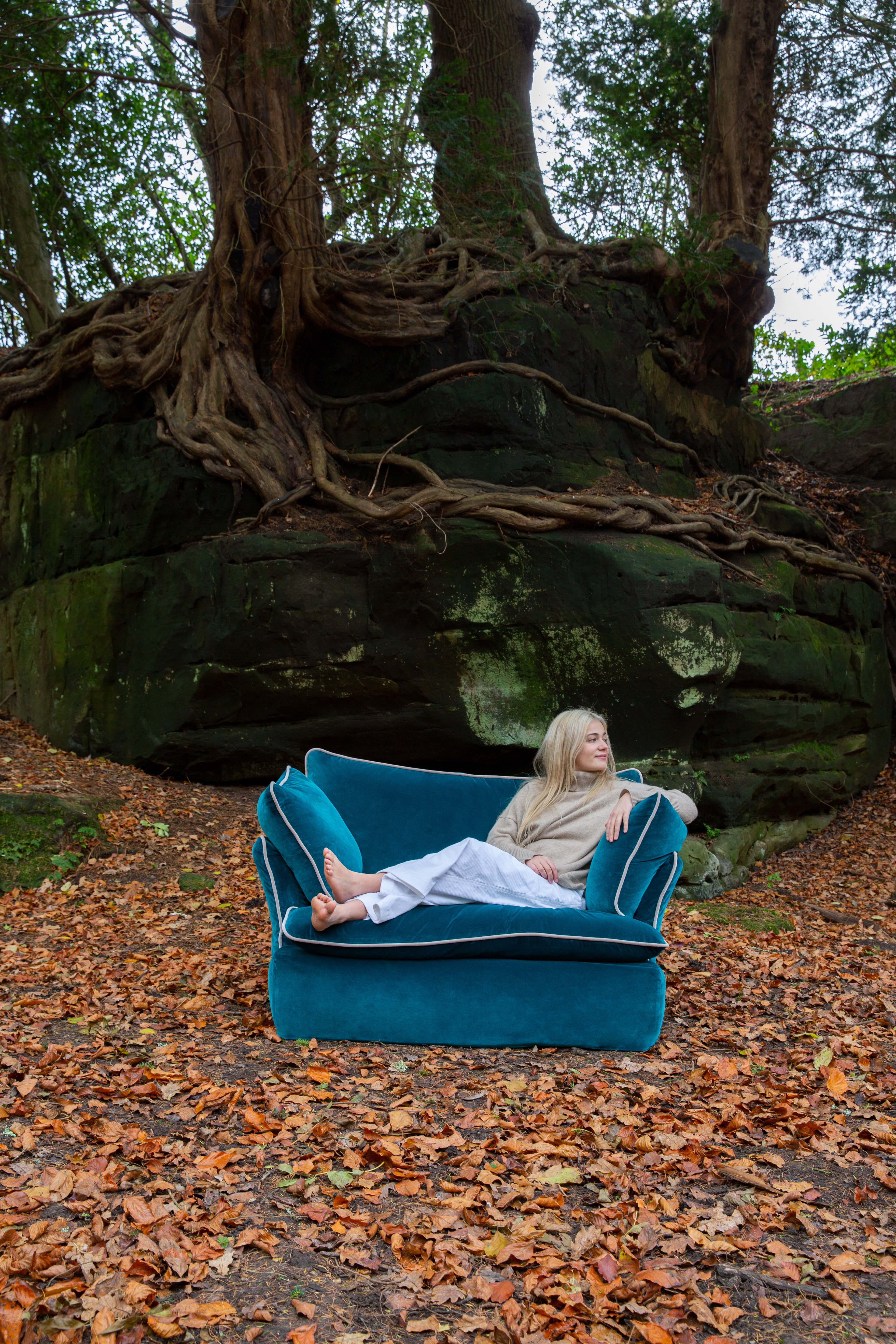 Grains of Paradise/Sea Salt Velvet - Marnie Contrast Piped Love Seat