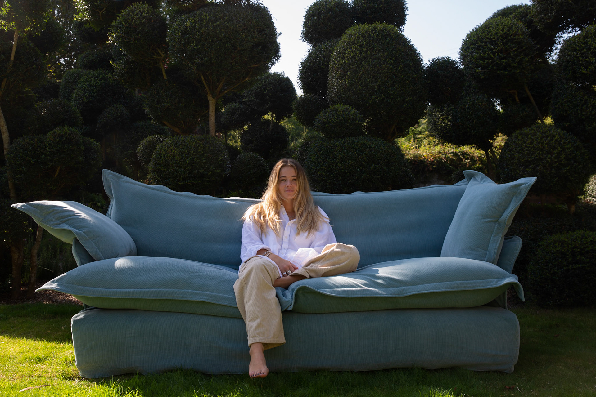 Pigeon Corduroy - Song Pillow Edge Sofa