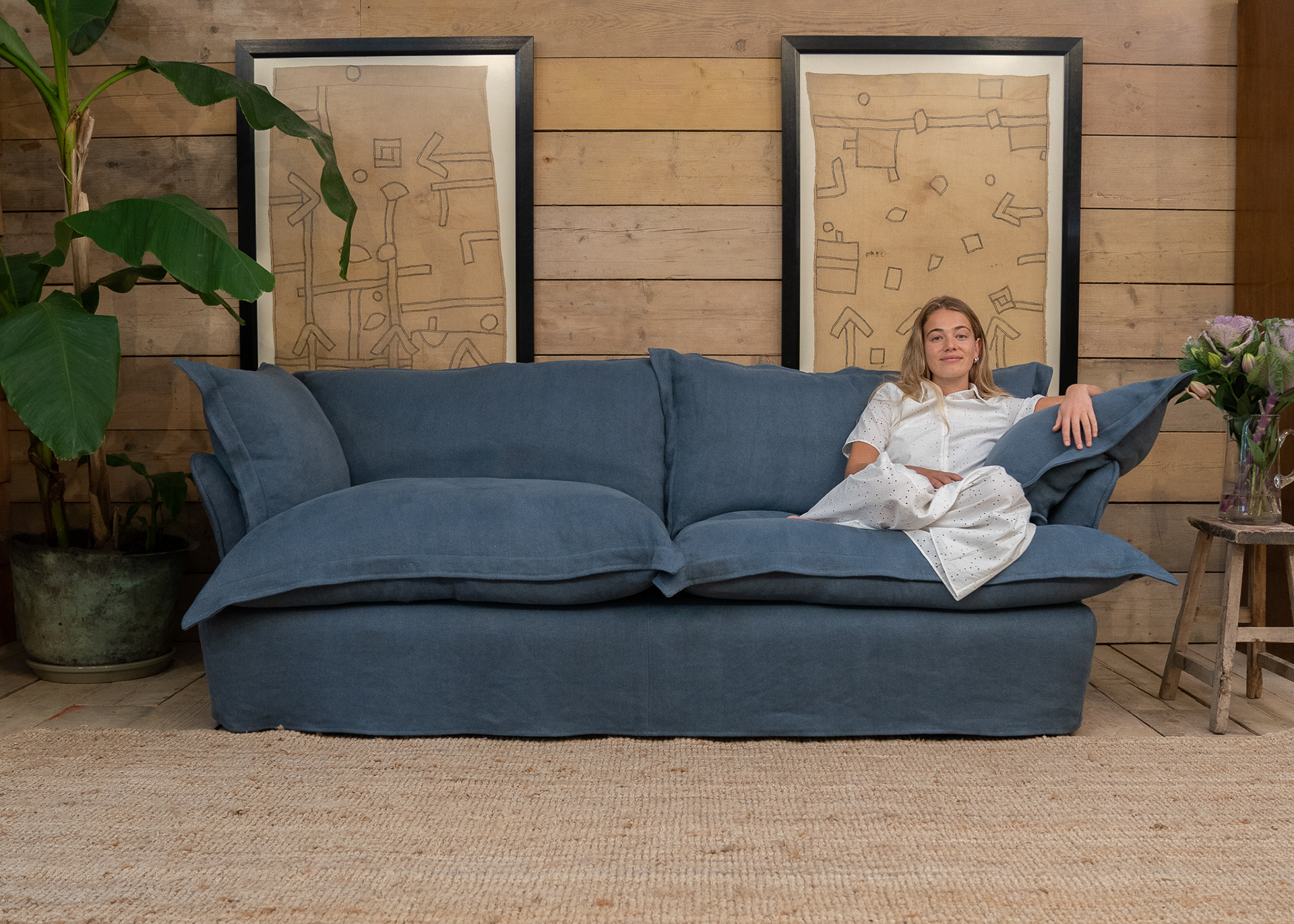 Angelite 100% Linen - Song Pillow Edge Sofa