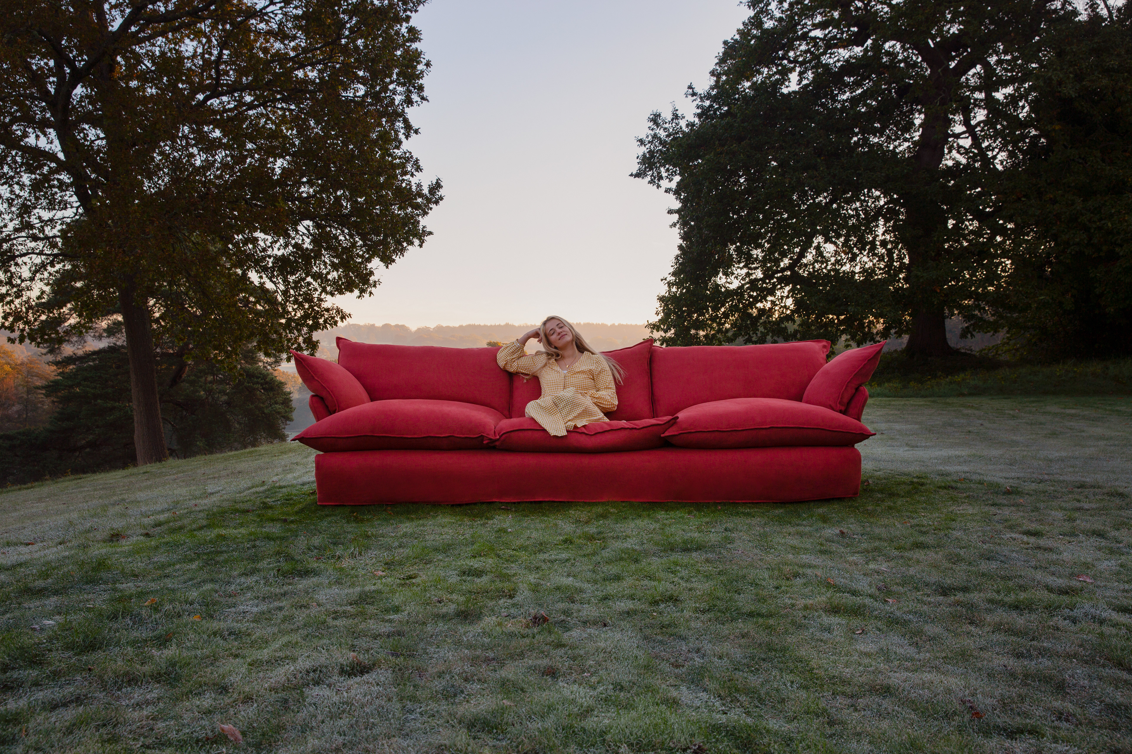 Ruby 100% Linen - Song Short Pillow Edge Large Sofa