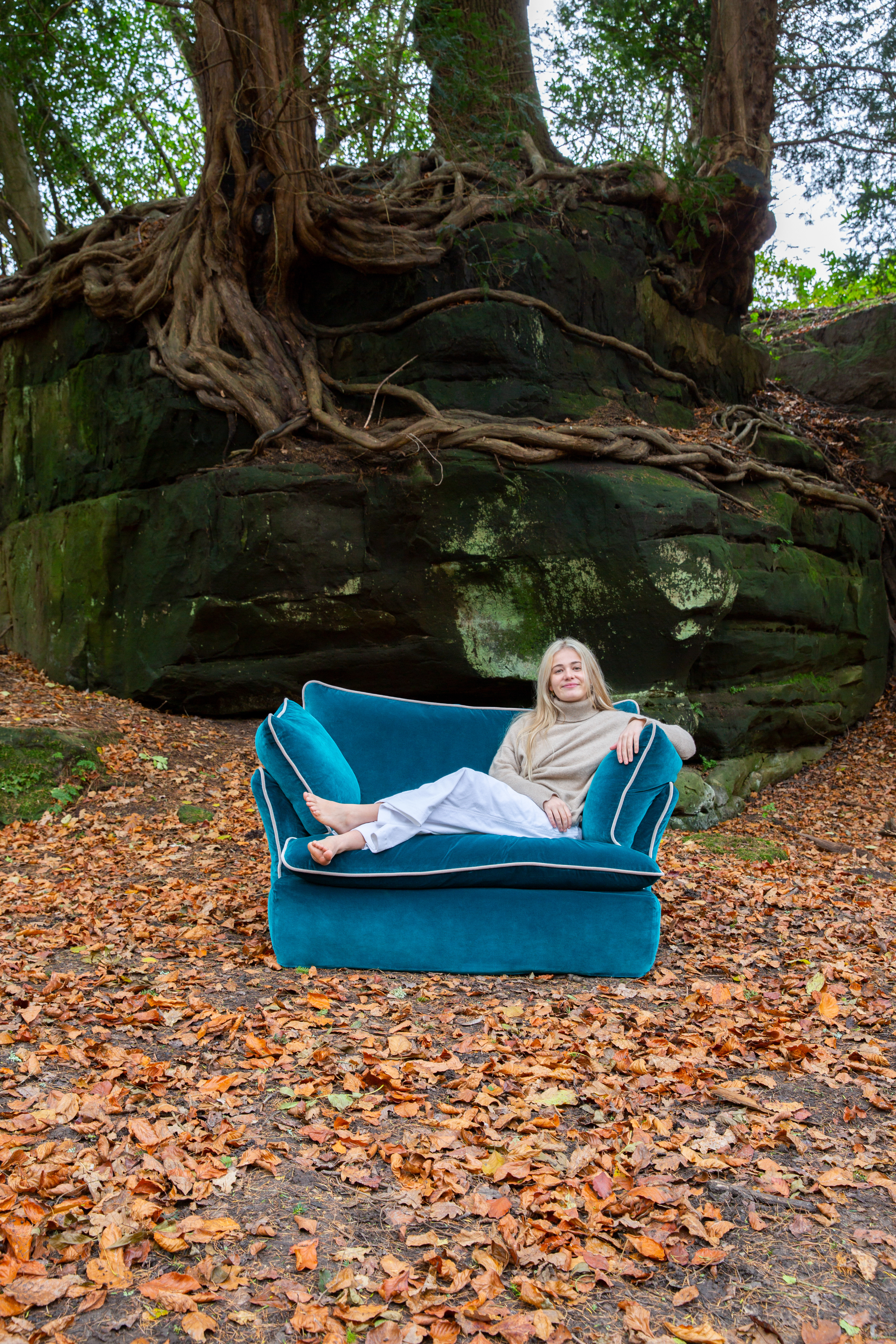 Grains of Paradise/Sea Salt Velvet - Marnie Contrast Piped Love Seat