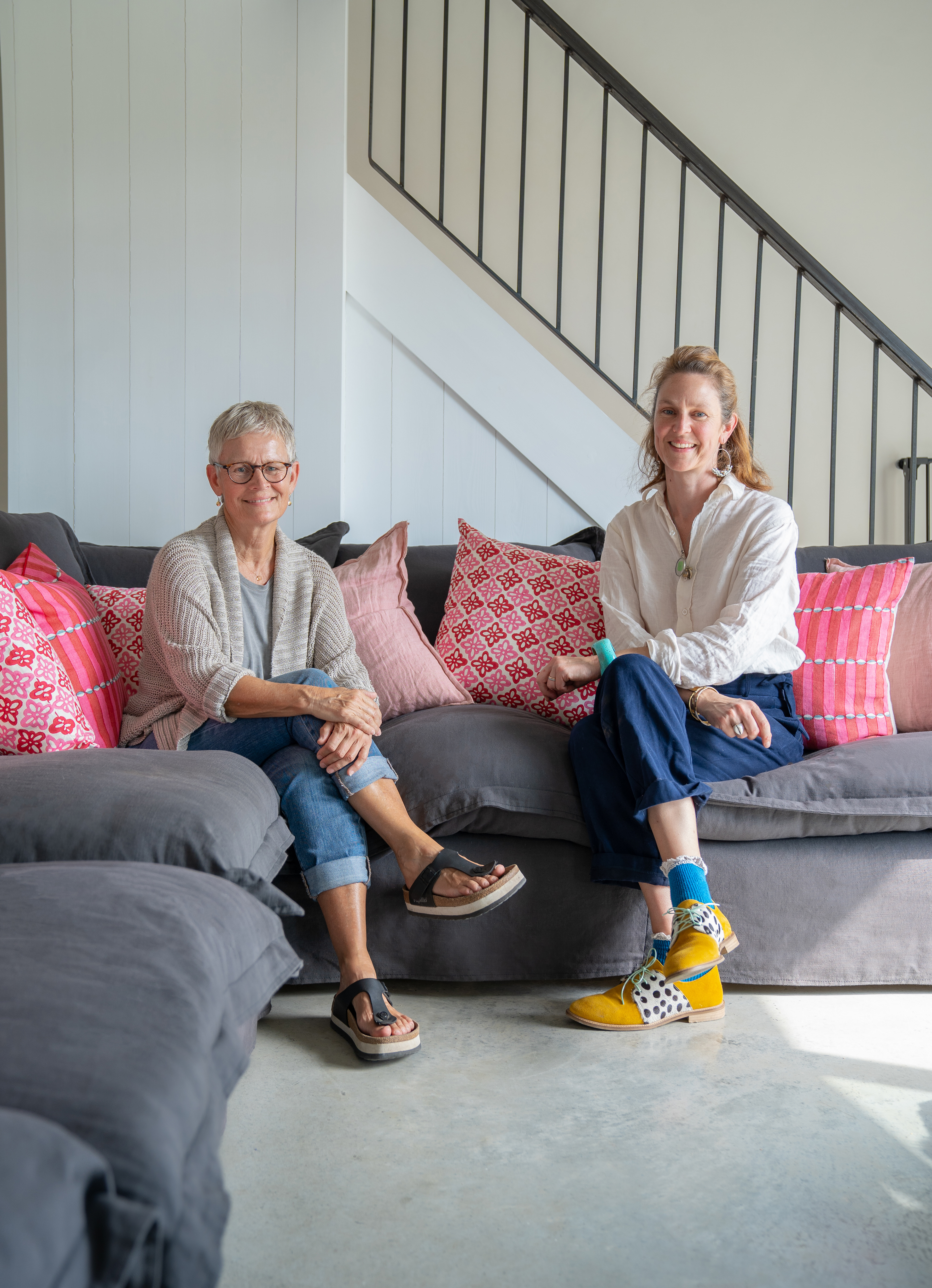 Customer Own Fabric - Bespoke 3x4 Song Pillow Edge Corner Sofa
