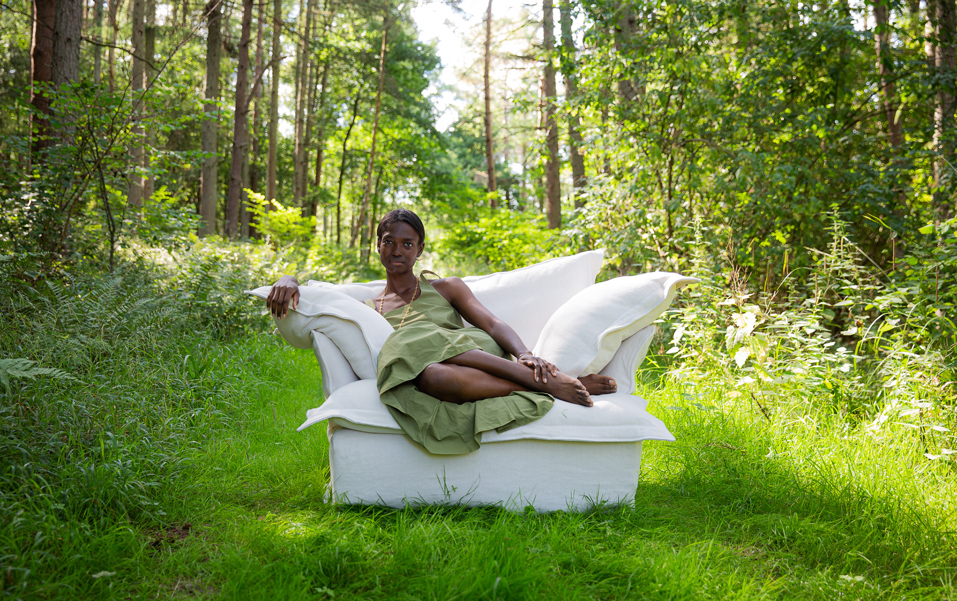 Moonstone 100% Linen - Song Pillow Edge Armchair