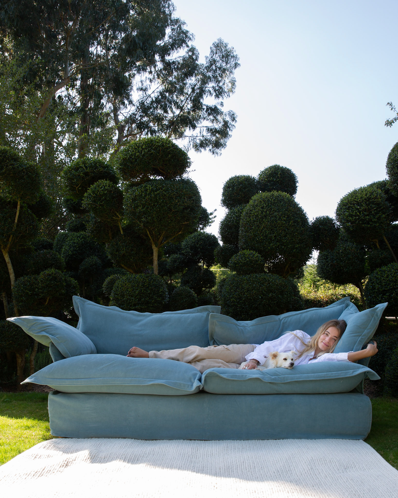 Pigeon Corduroy - Song Pillow Edge Sofa