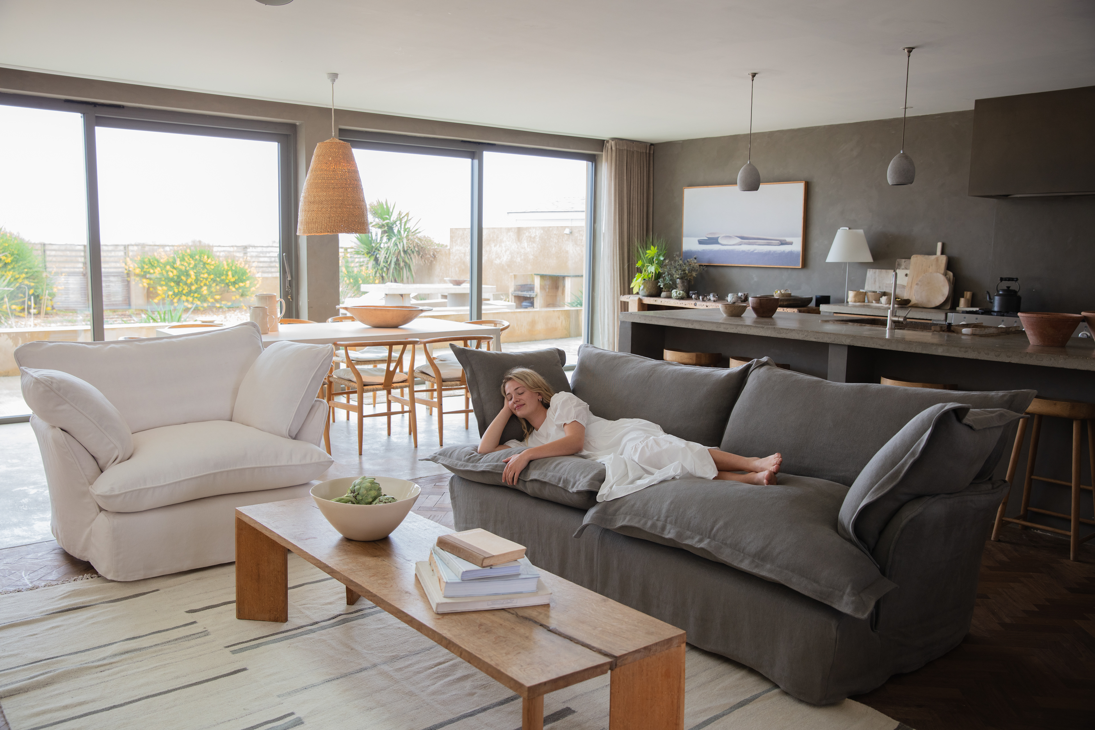 Morion 100% Linen - Song Pillow Edge Sofa