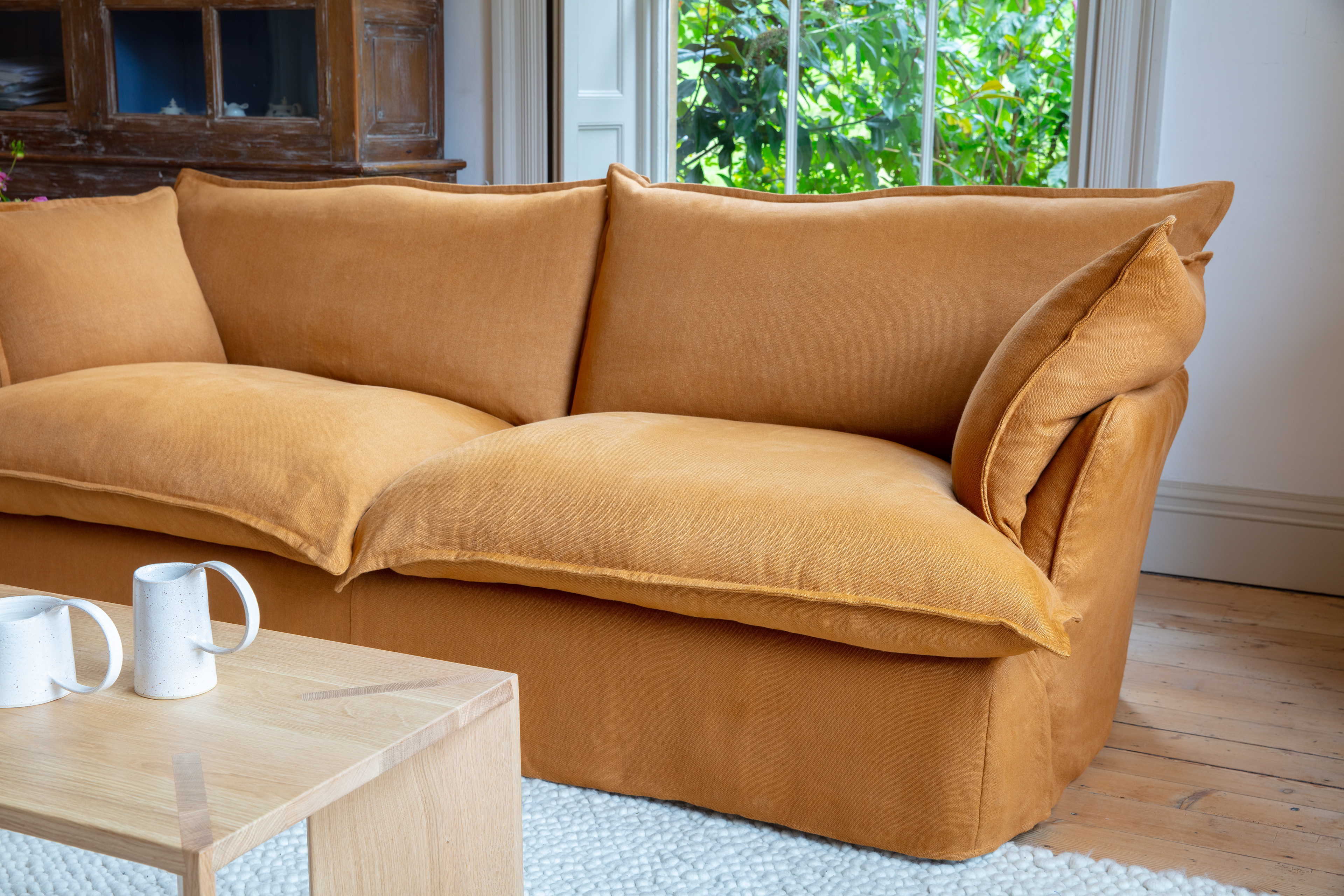 Bronzite 100% Linen - Song Short Pillow Edge Sofa