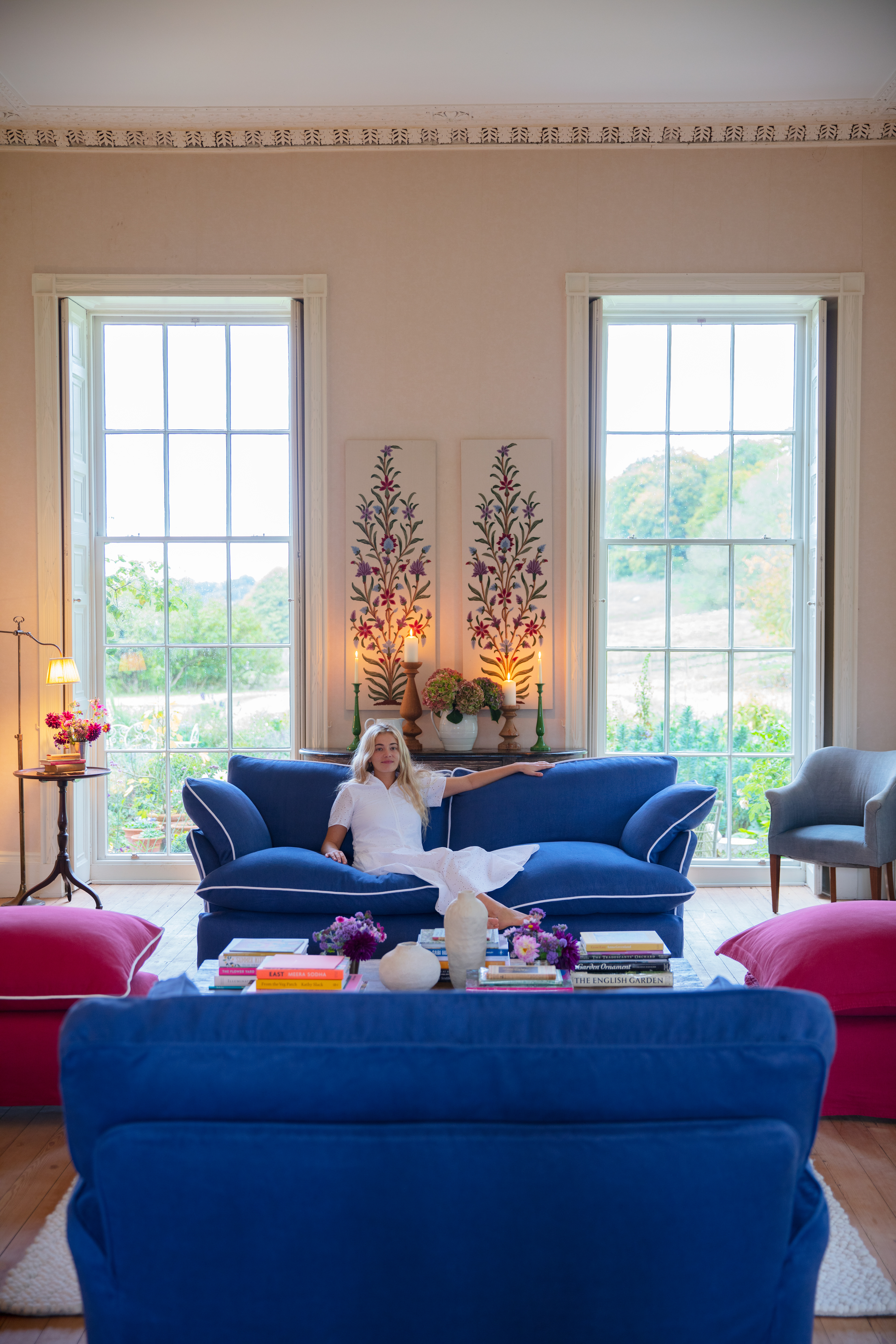 Sapphire/Selenite 100% Linen - Marnie Contrast Piped Sofa