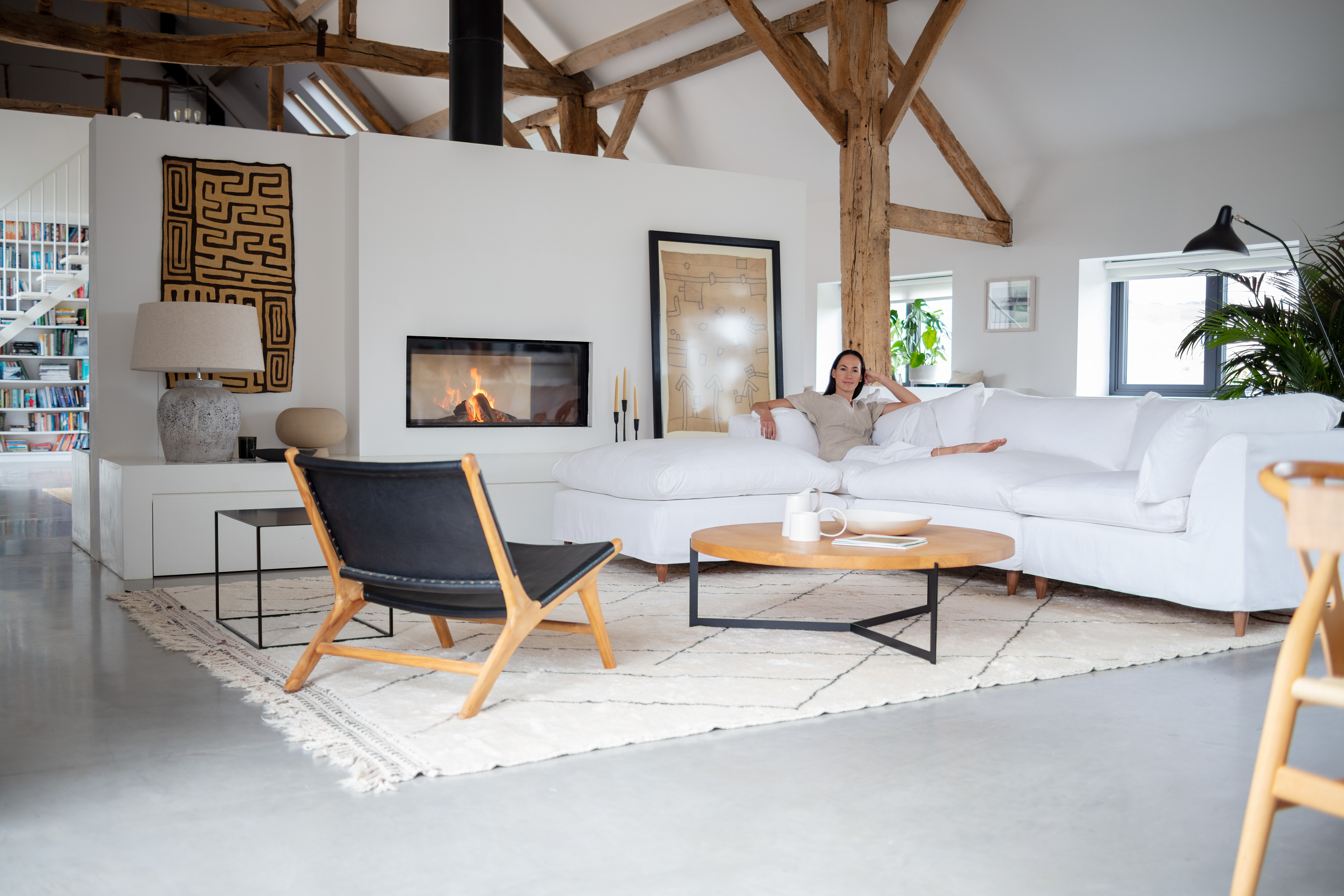 Moonflower White Brushed Cotton - Orlando Large Sofa & Footstool (Coming to US & Aus in 2022)