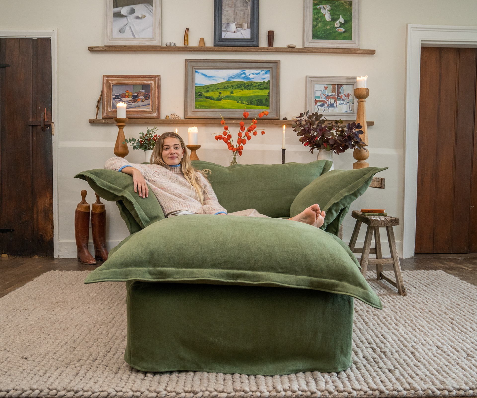 Malachite 100% Linen - Song Pillow Edge Love Seat