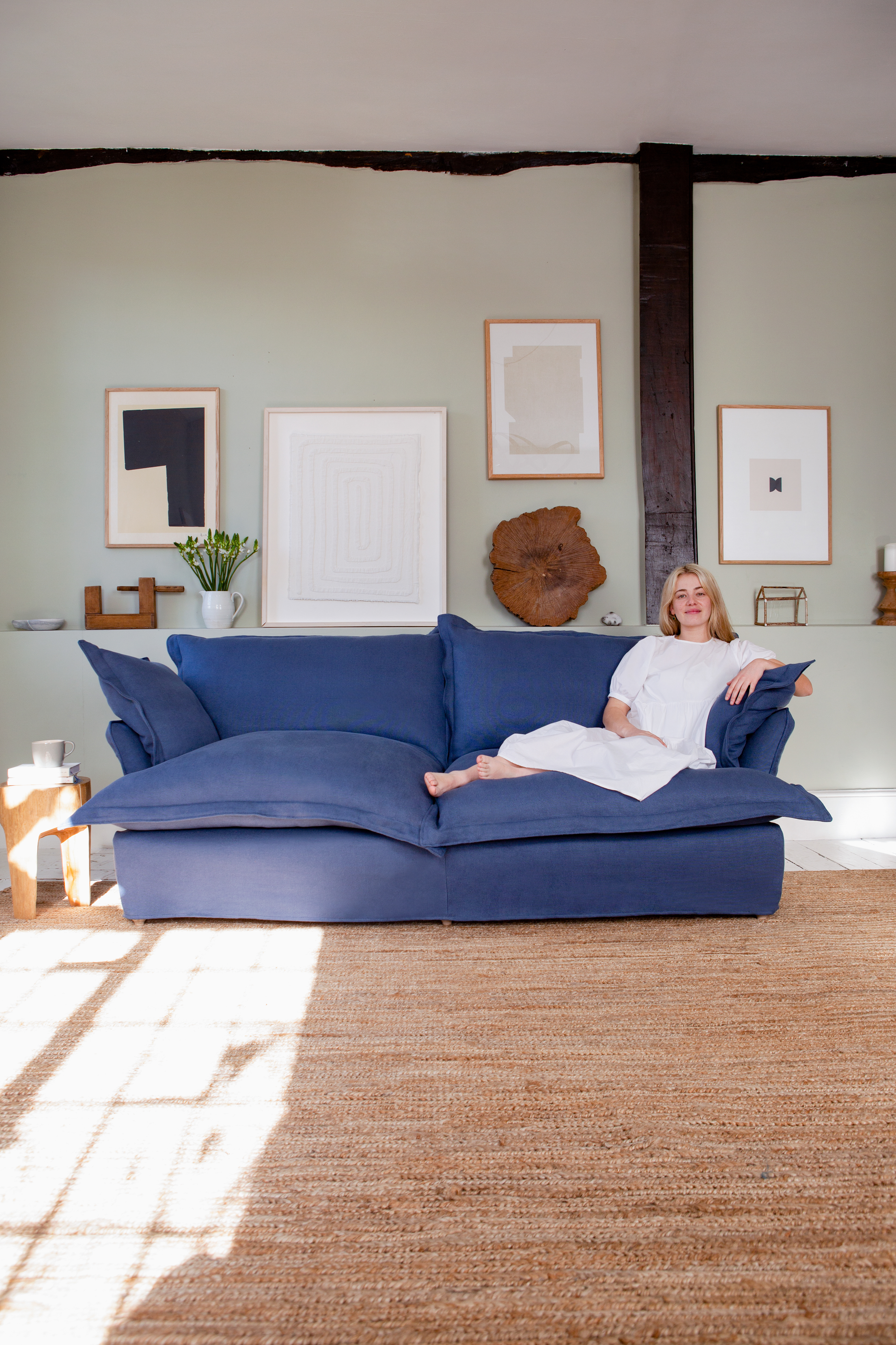 Angelite 100% Linen - Song Pillow Edge Sofa