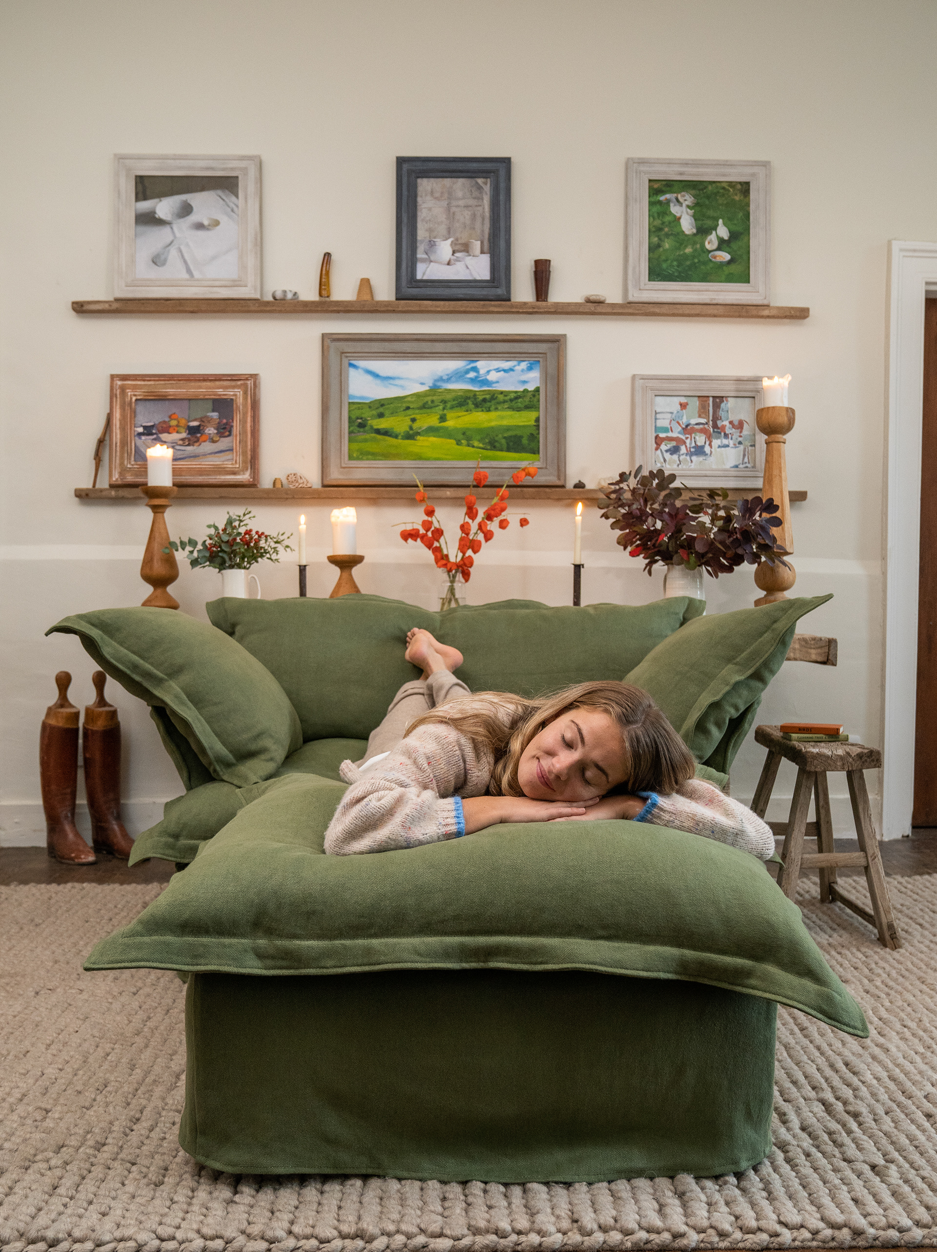 Malachite 100% Linen - Song Pillow Edge Love Seat