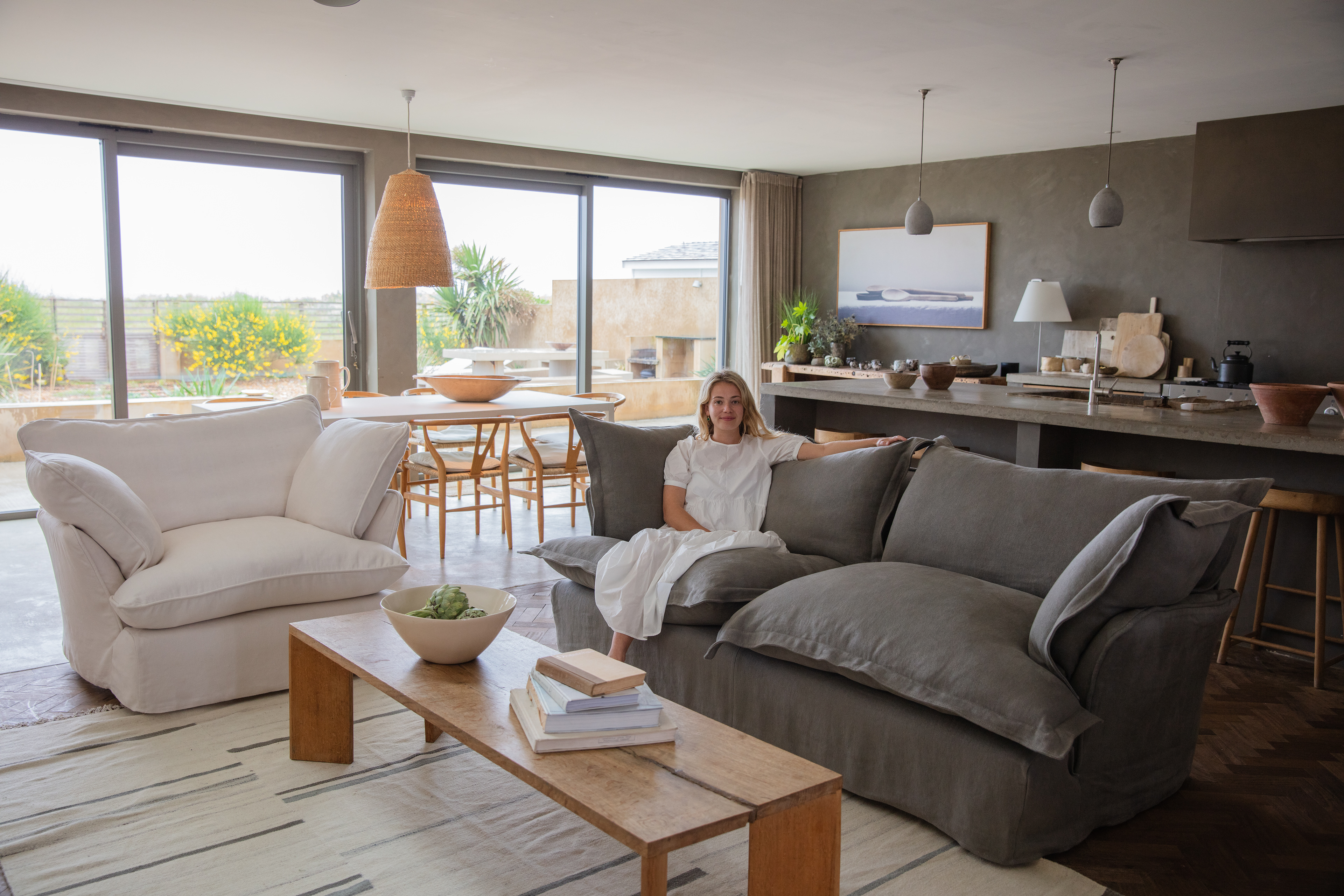 Morion 100% Linen - Song Pillow Edge Sofa