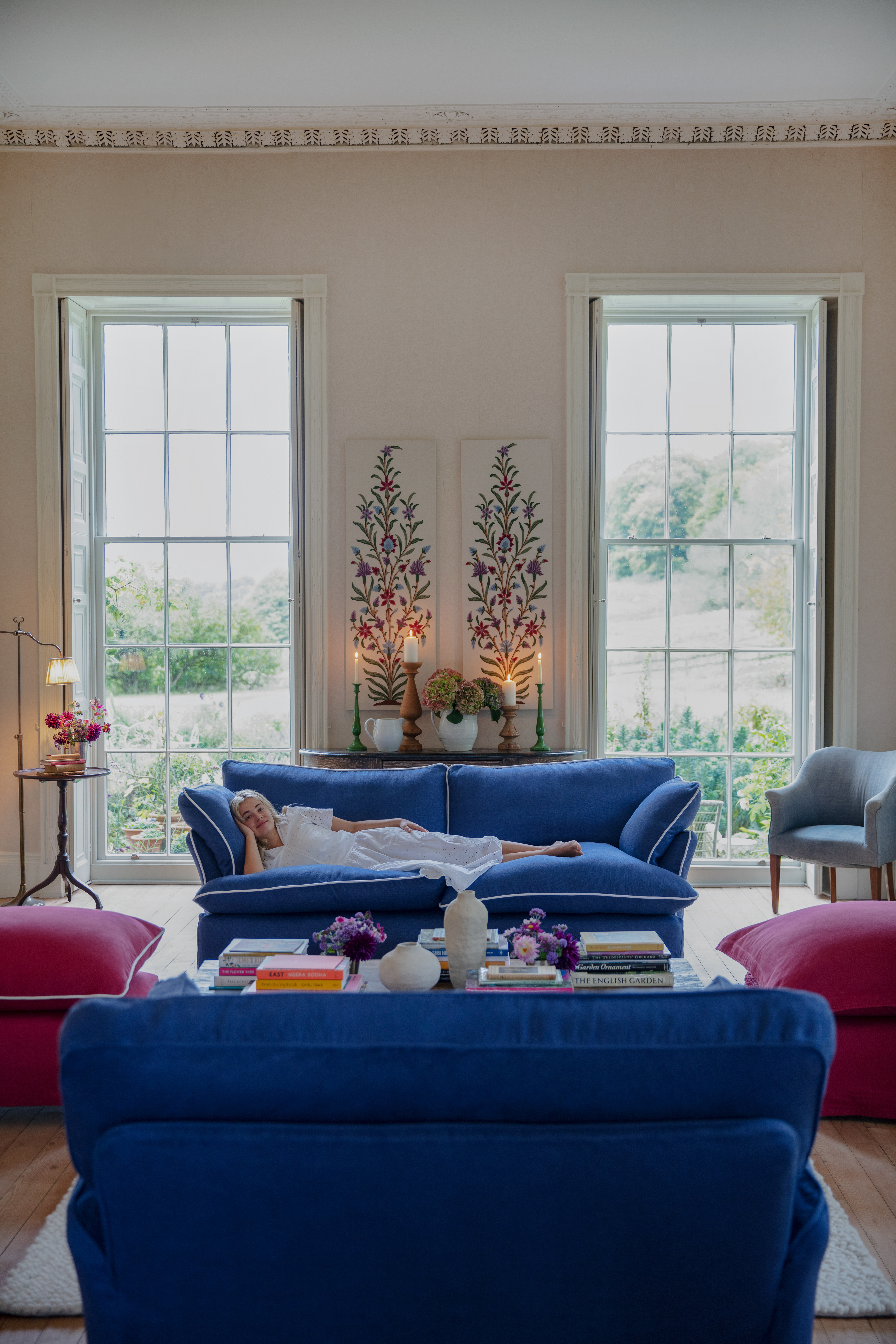 Sapphire/Selenite 100% Linen Marnie Contrast Piped Sofa