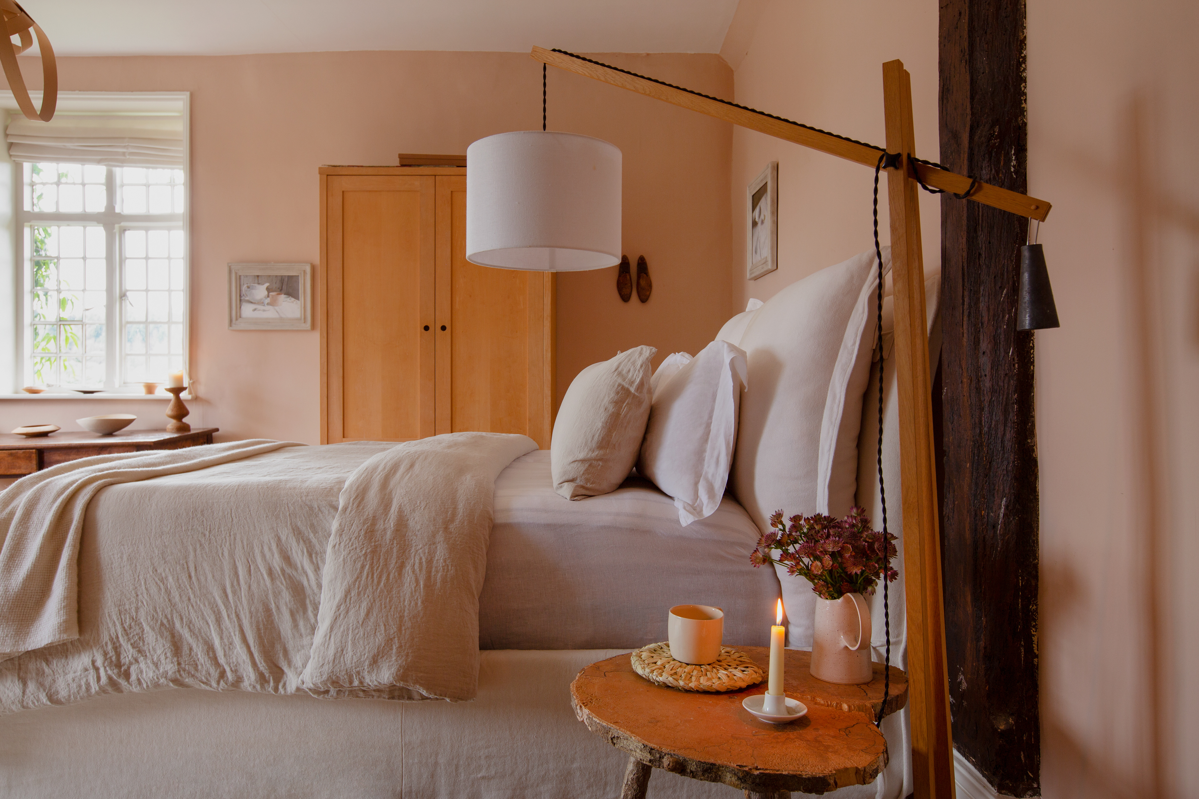 Moonstone 100% Linen - Song Pillow Edge Headboard