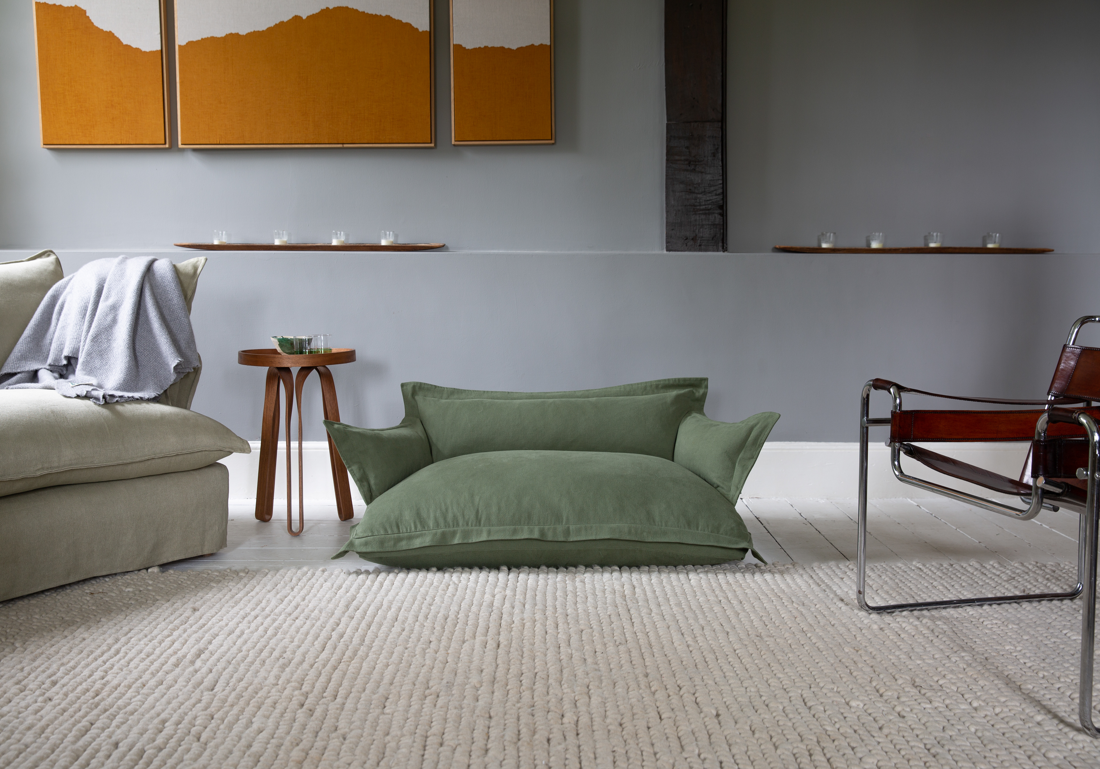 Meadow Green Brushed Cotton - Song Pillow Edge Large Dog Bed (Coming to US & Aus in 2022)