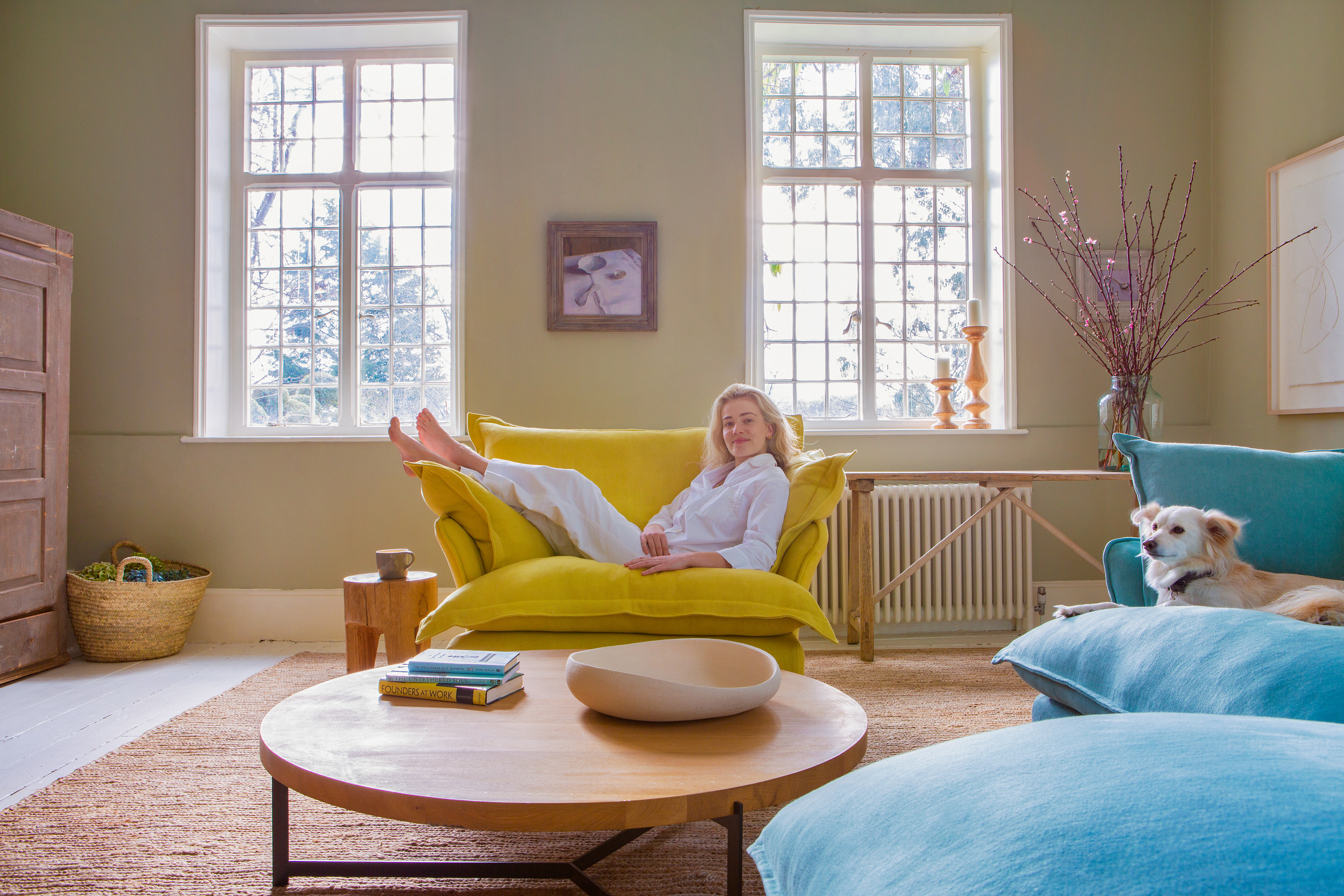 Citrine 100% Linen - Song Pillow Edge Armchair