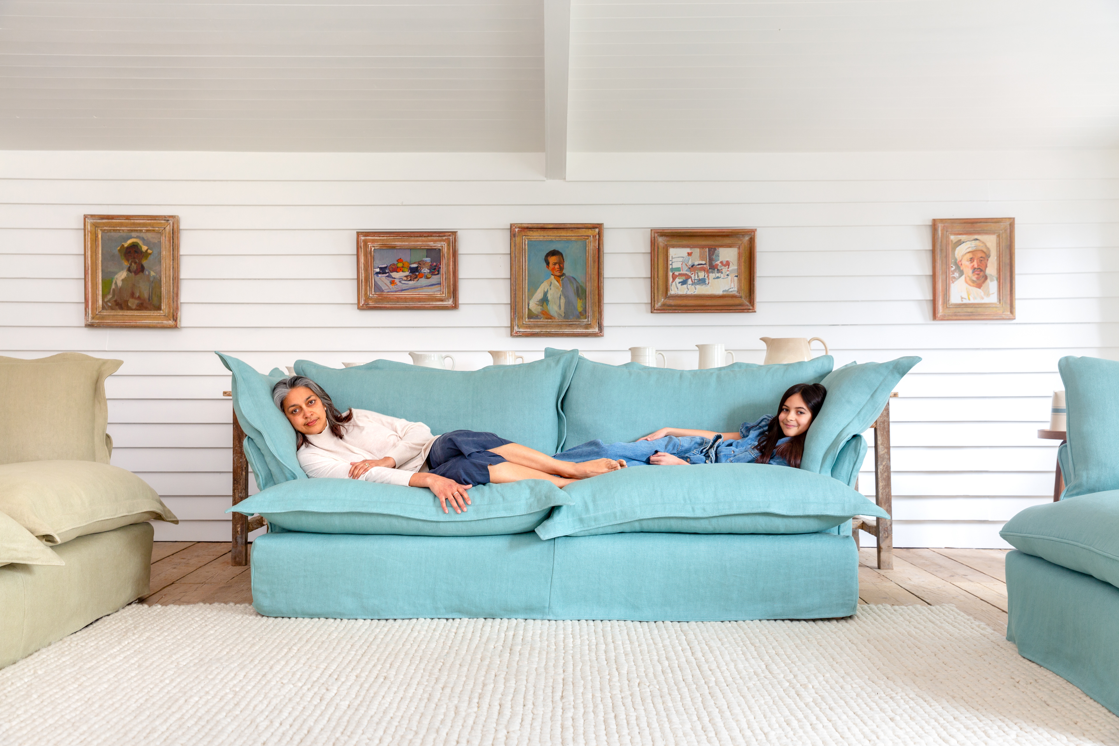 Celestine 100% Linen - Song Pillow Edge Sofa