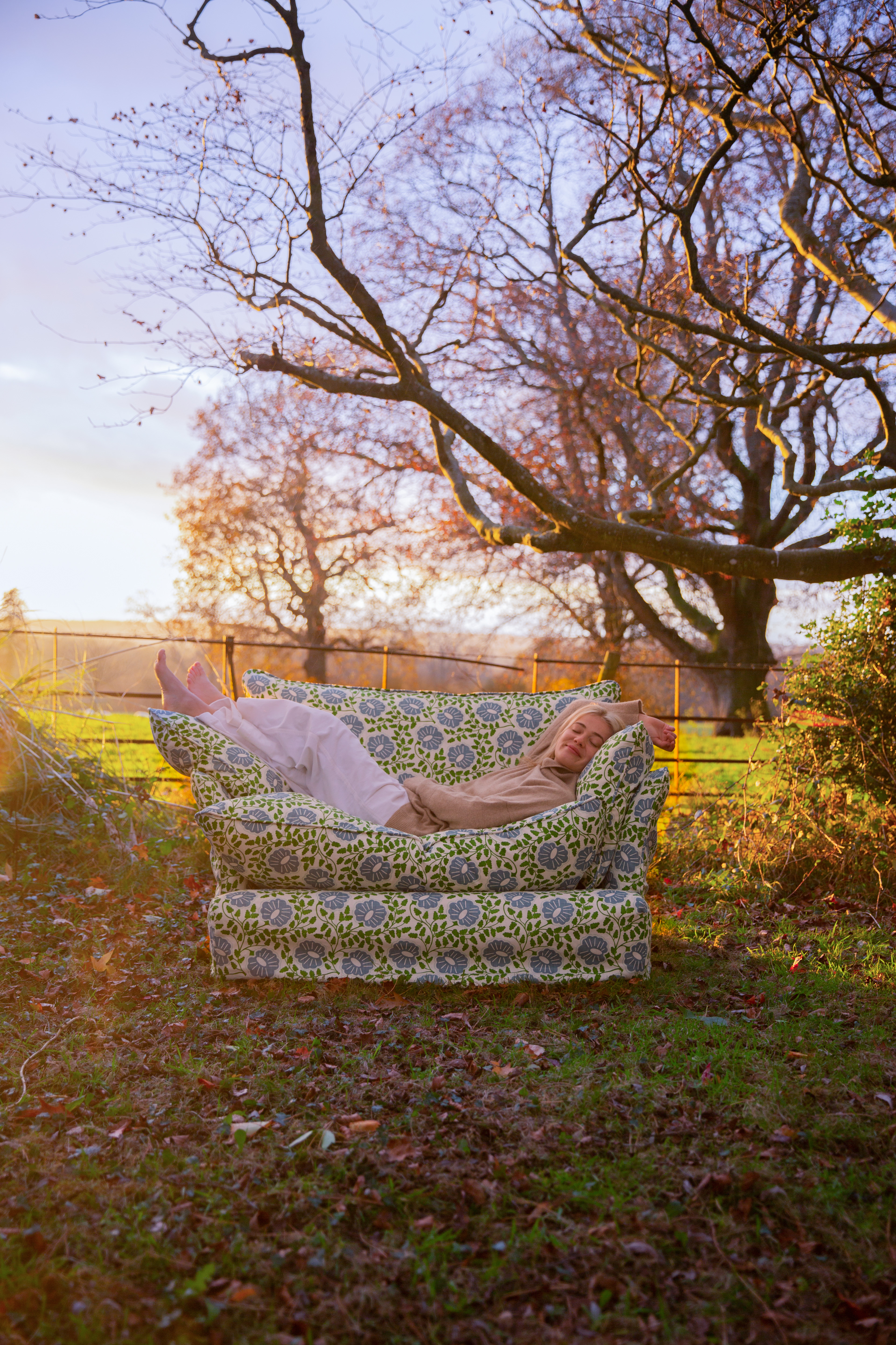 Customer Own Fabric - Marnie Piped Edge Love Seat