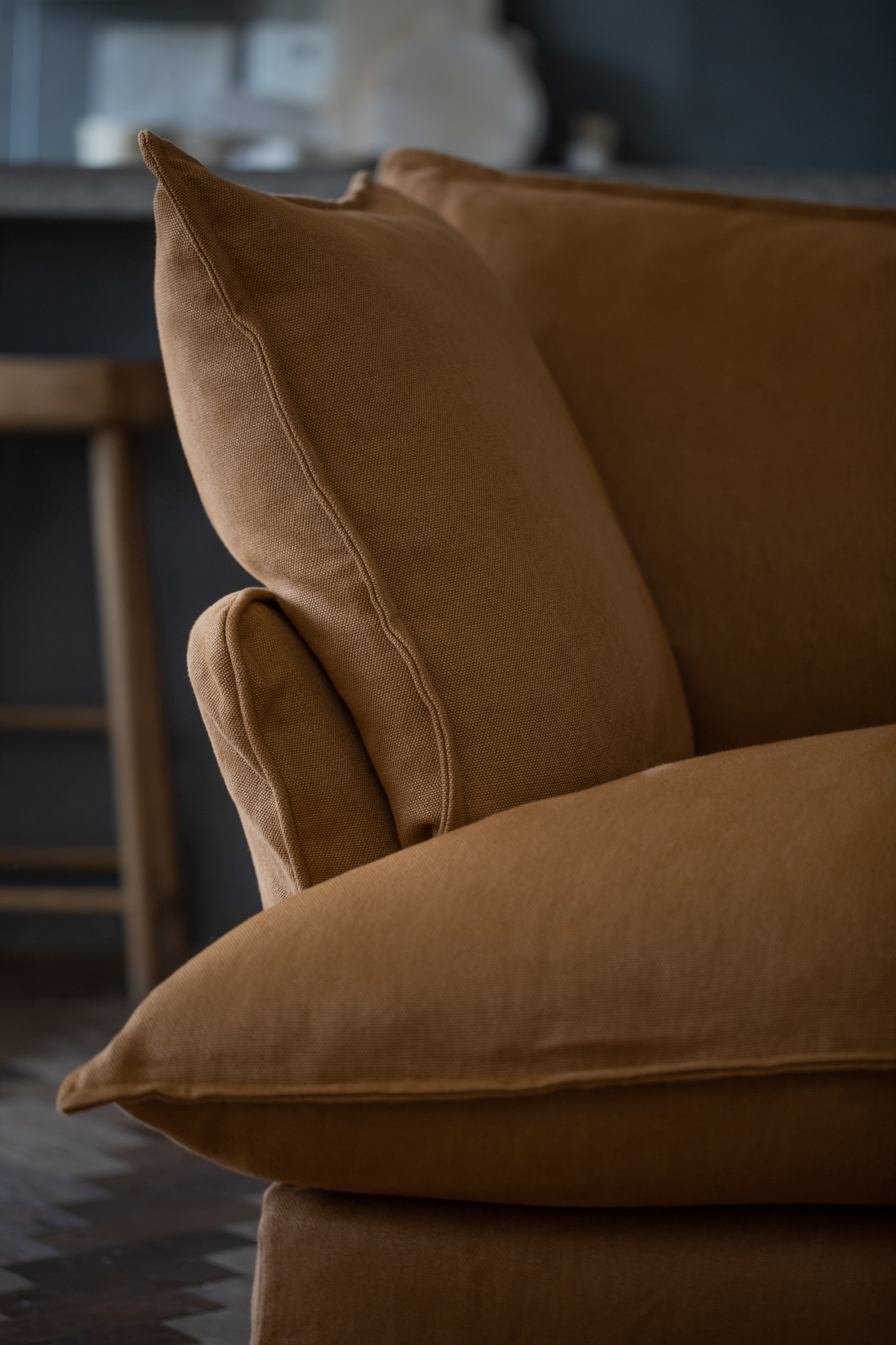 Bronzite 100% Linen - Song Short Pillow Edge Sofa