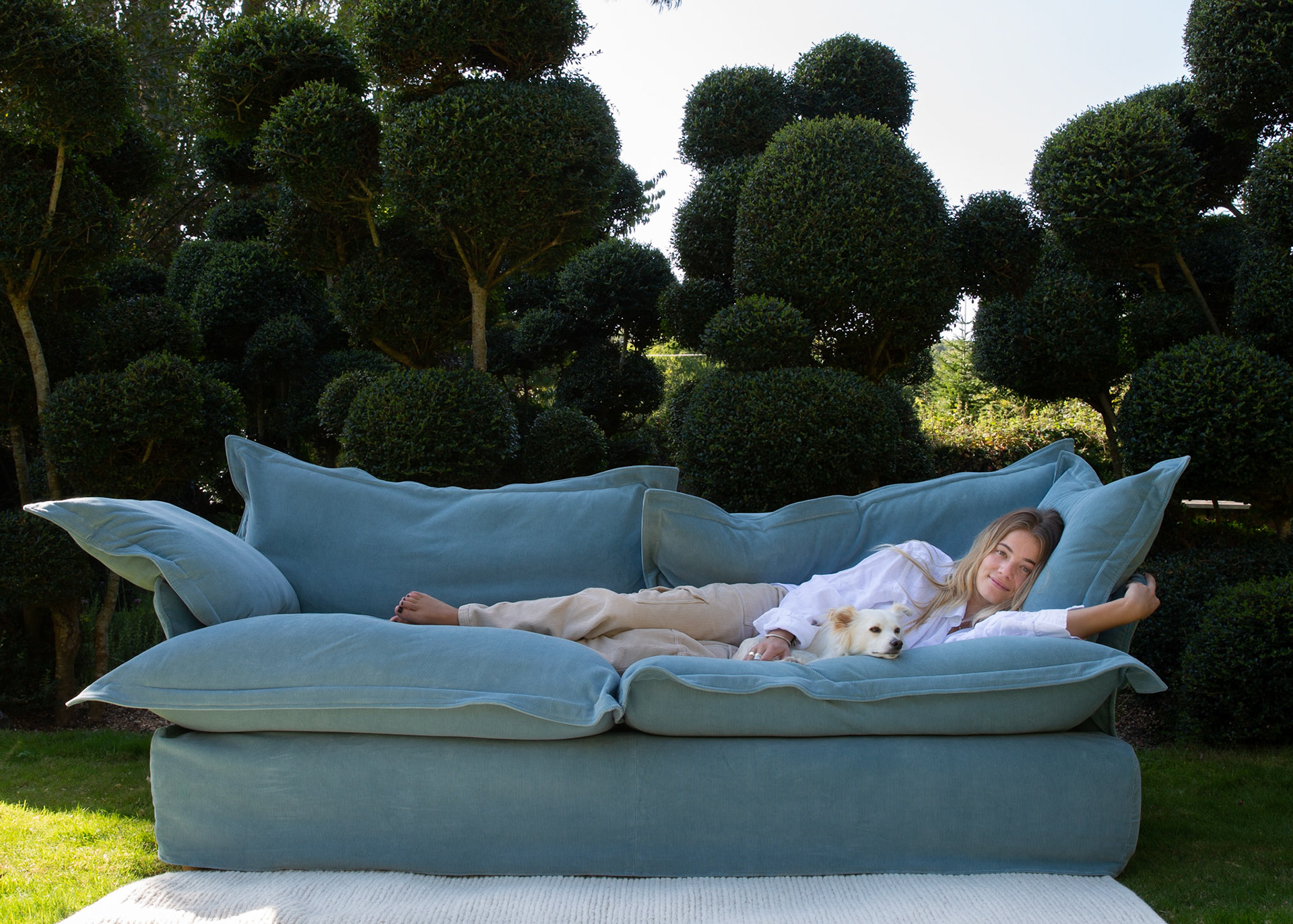 Pigeon Corduroy - Song Pillow Edge Sofa