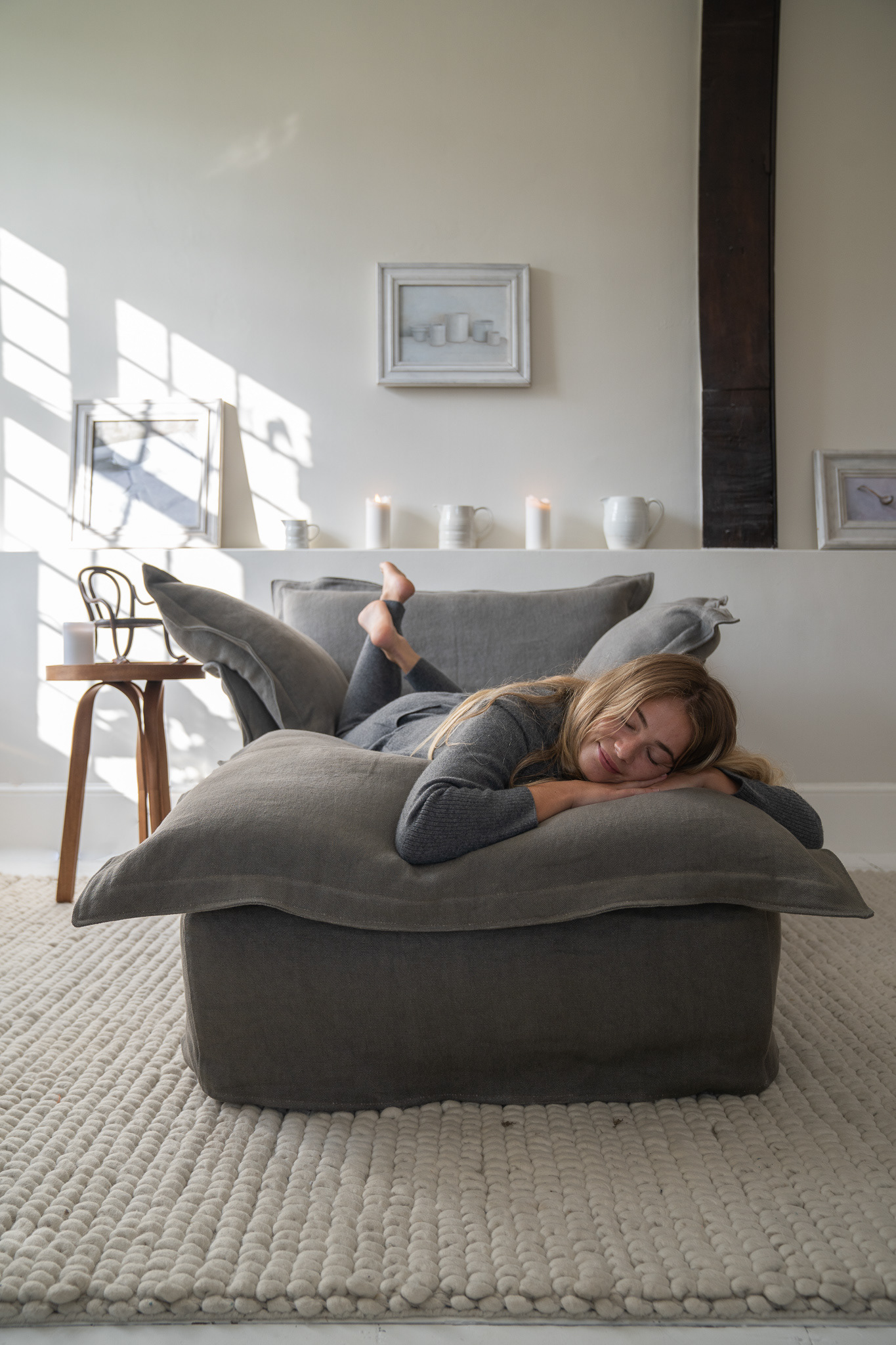Morion 100% Linen - Song Pillow Edge Sofa & Footstool