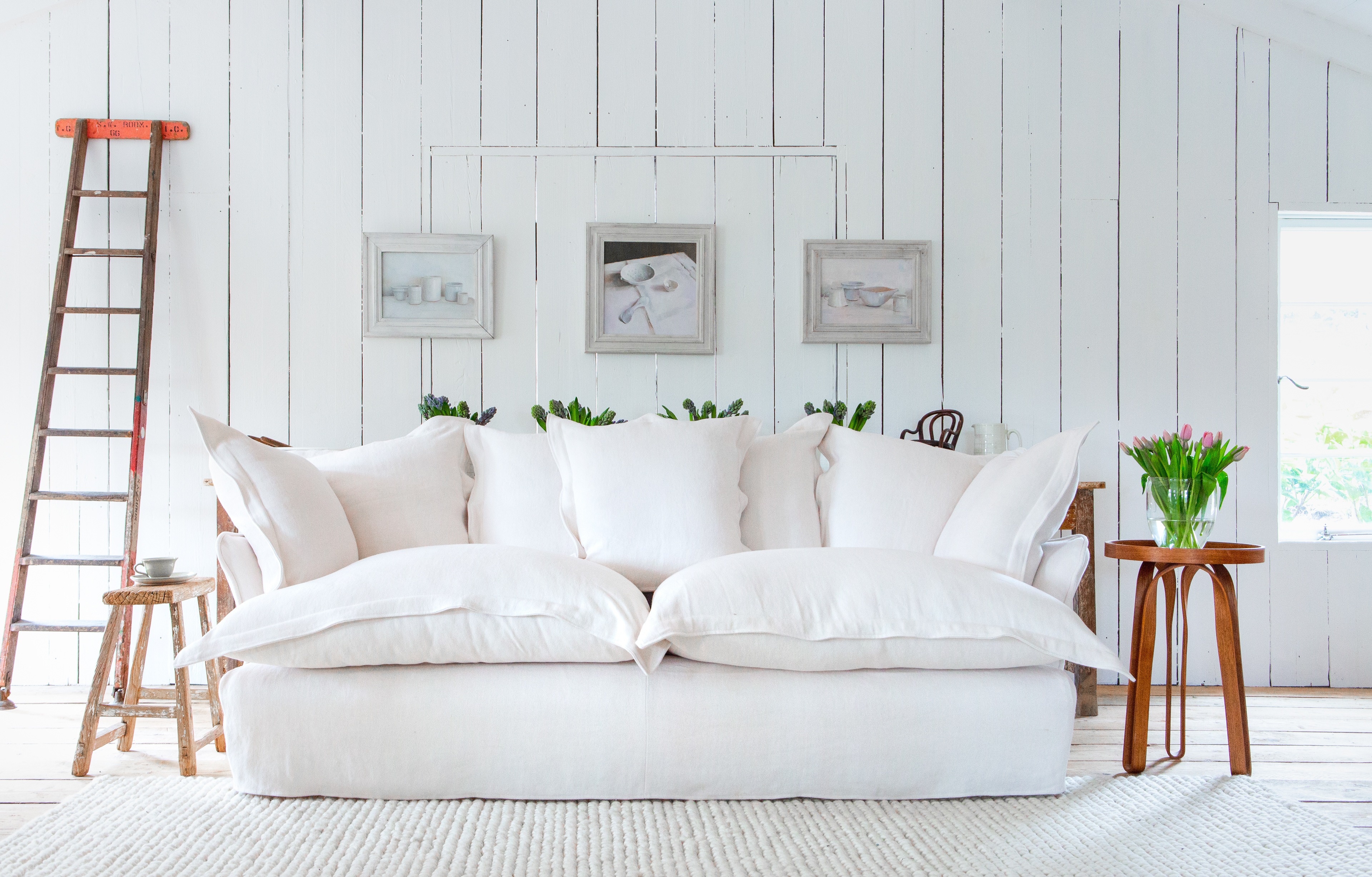 Moonstone 100% Linen - Song Pillow Edge Sofa