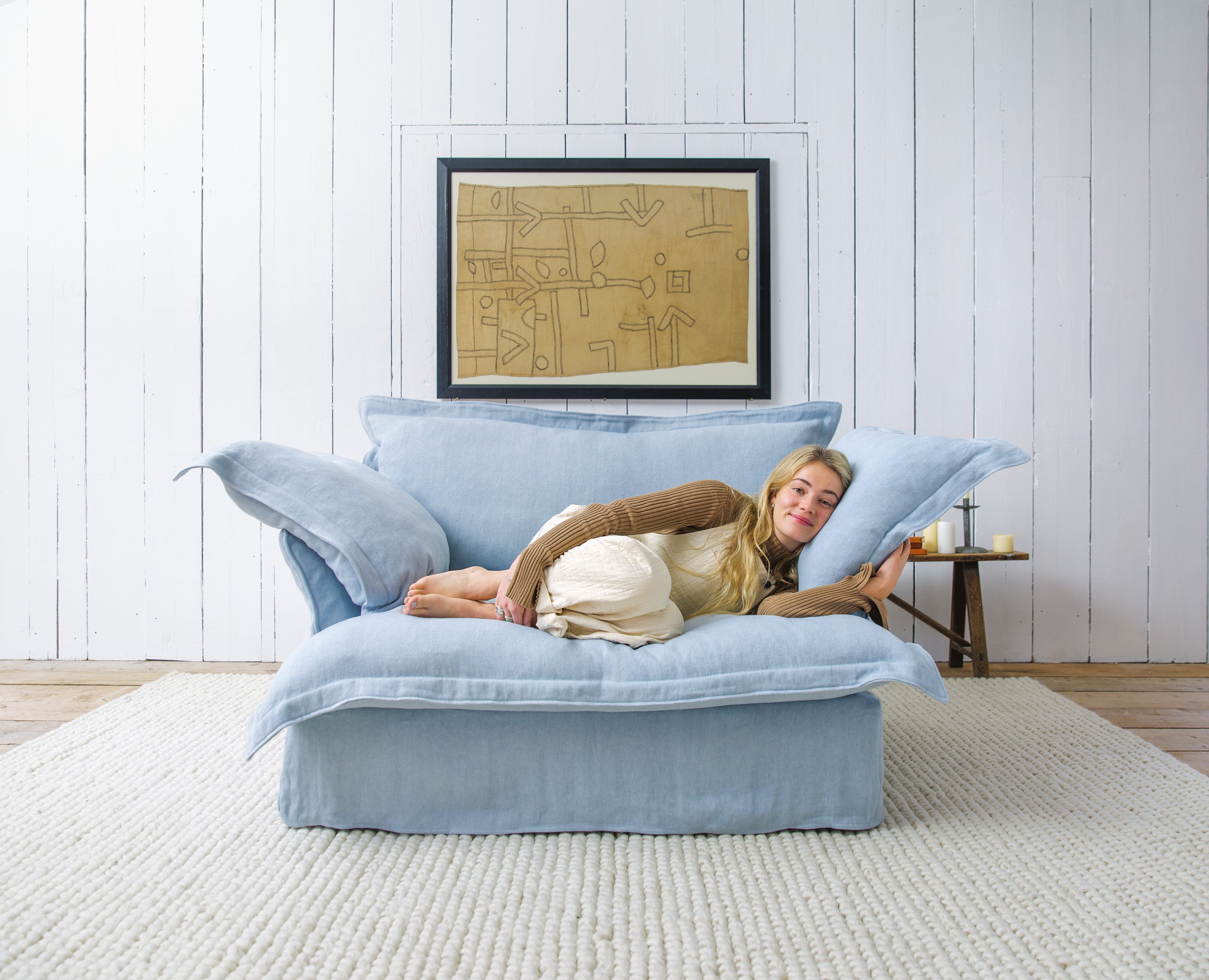 Aquamarine 100% Linen - Song Pillow Edge Love Seat
