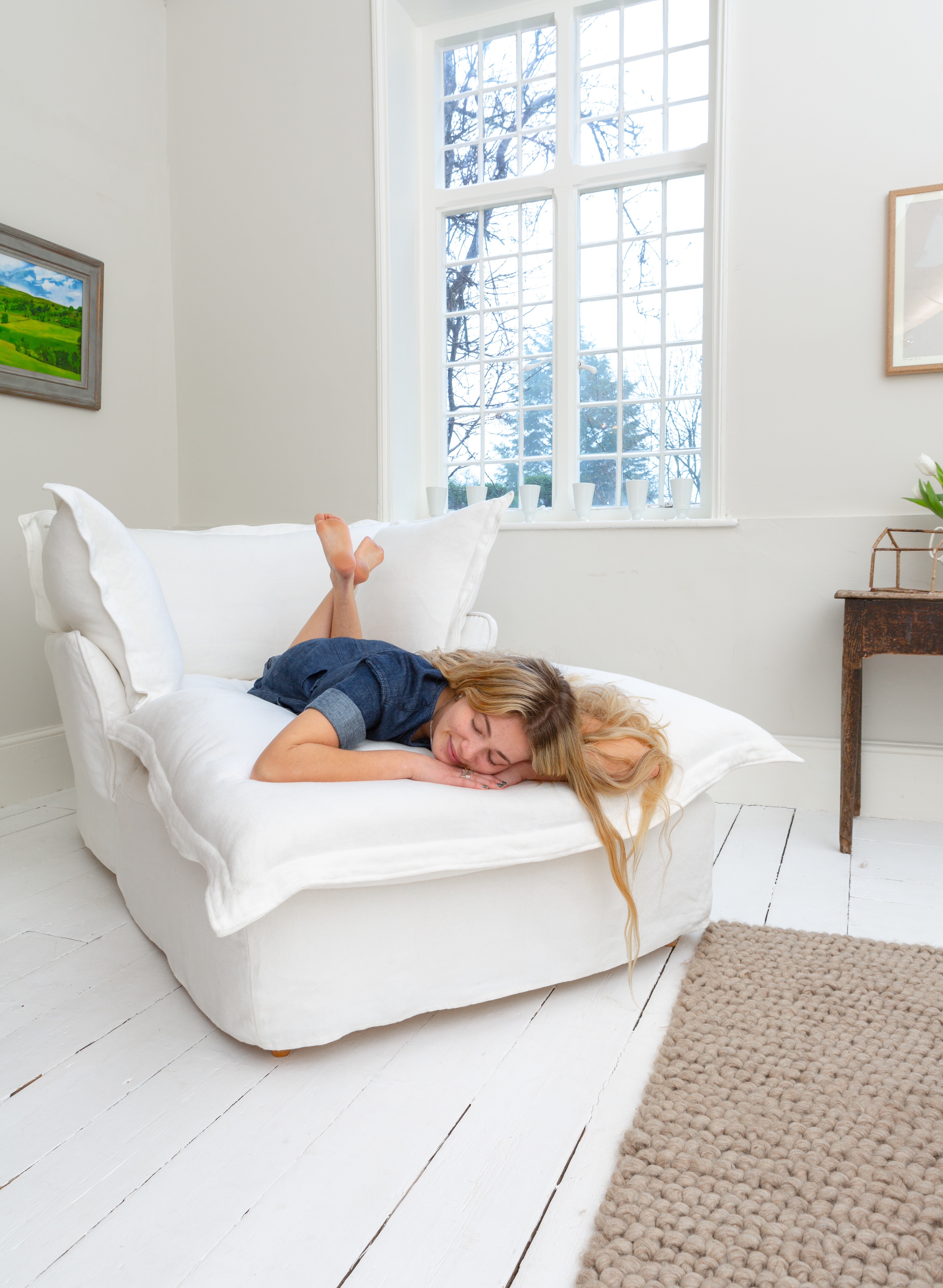 Selenite 100% Linen - Song Pillow Edge Armchair Chaise (Coming to US and Aus in 2022)