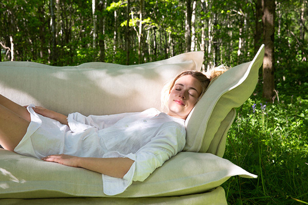 Moonstone 100% Linen - Song Pillow Edge Love Seat