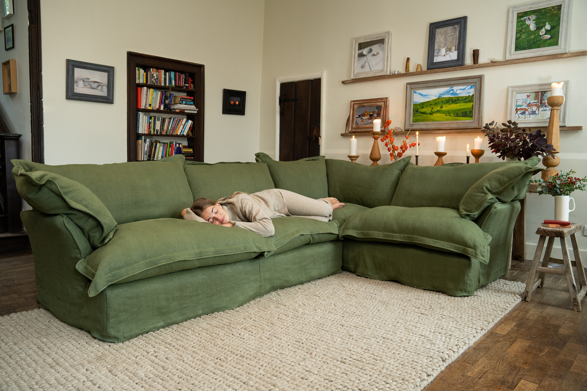 Malachite 100% Linen - Song Pillow Edge 3x2 Corner Sofa
