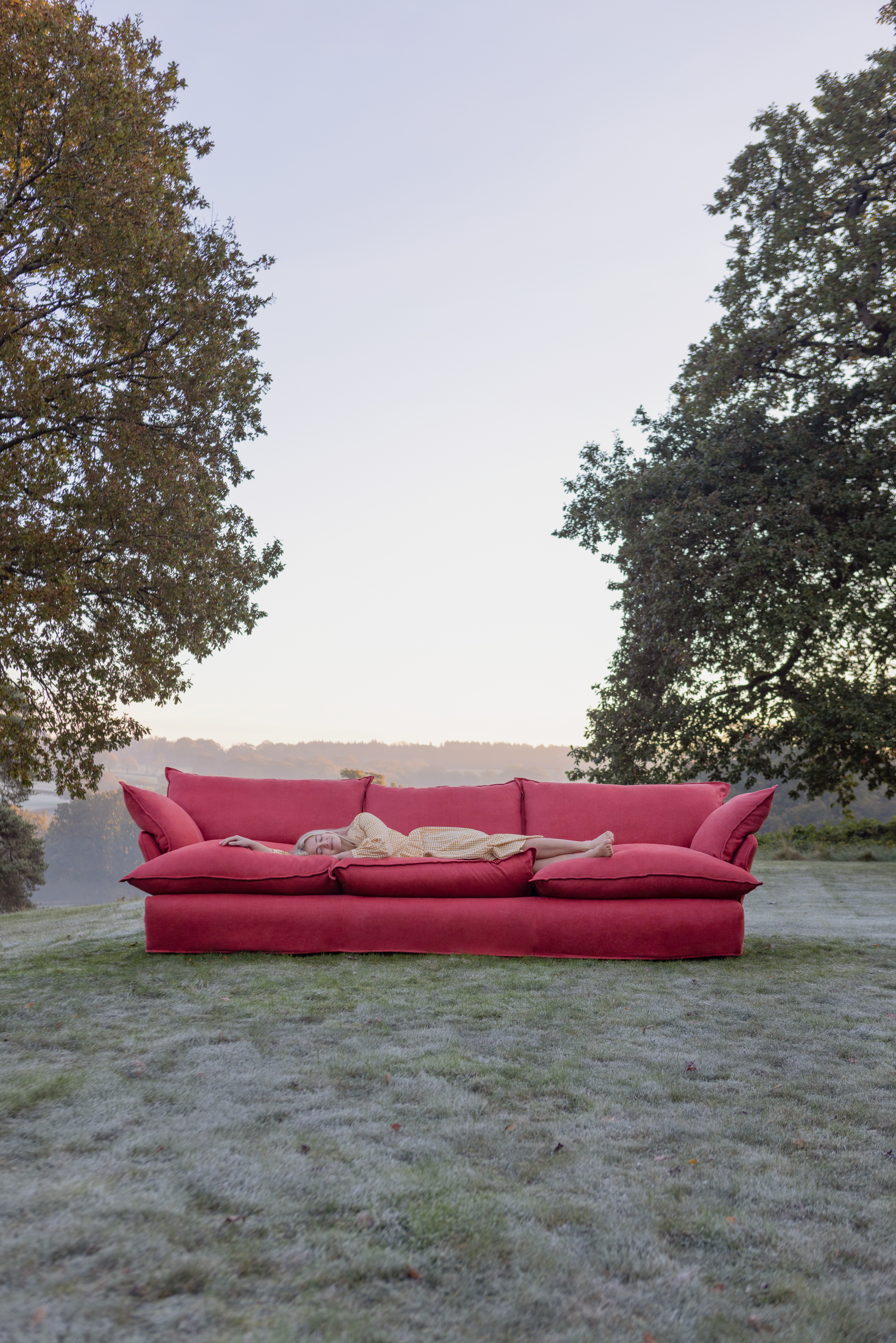 Ruby 100% Linen - Song Short Pillow Edge Large Sofa