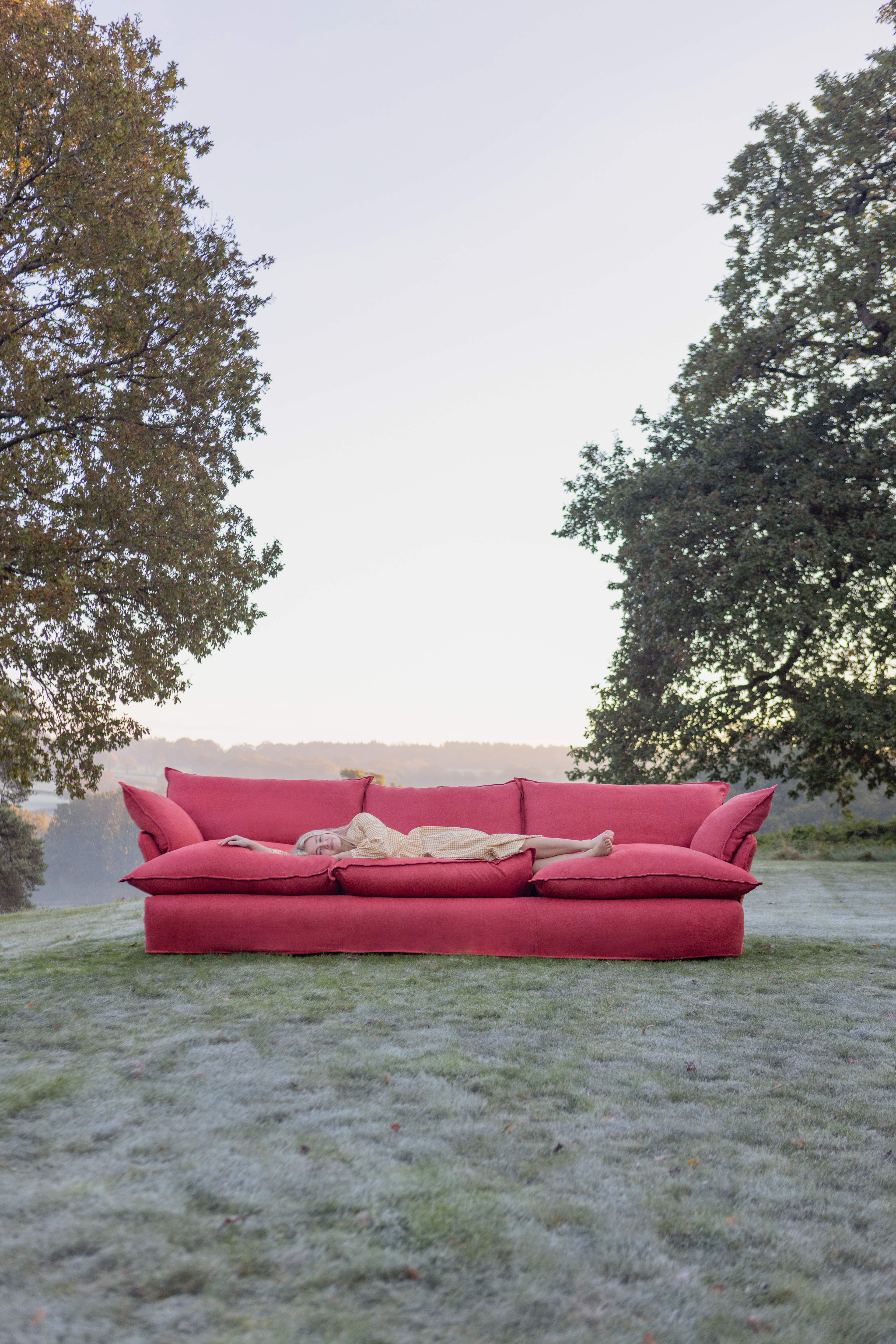 Ruby 100% Linen - Song Short Pillow Edge Large Sofa