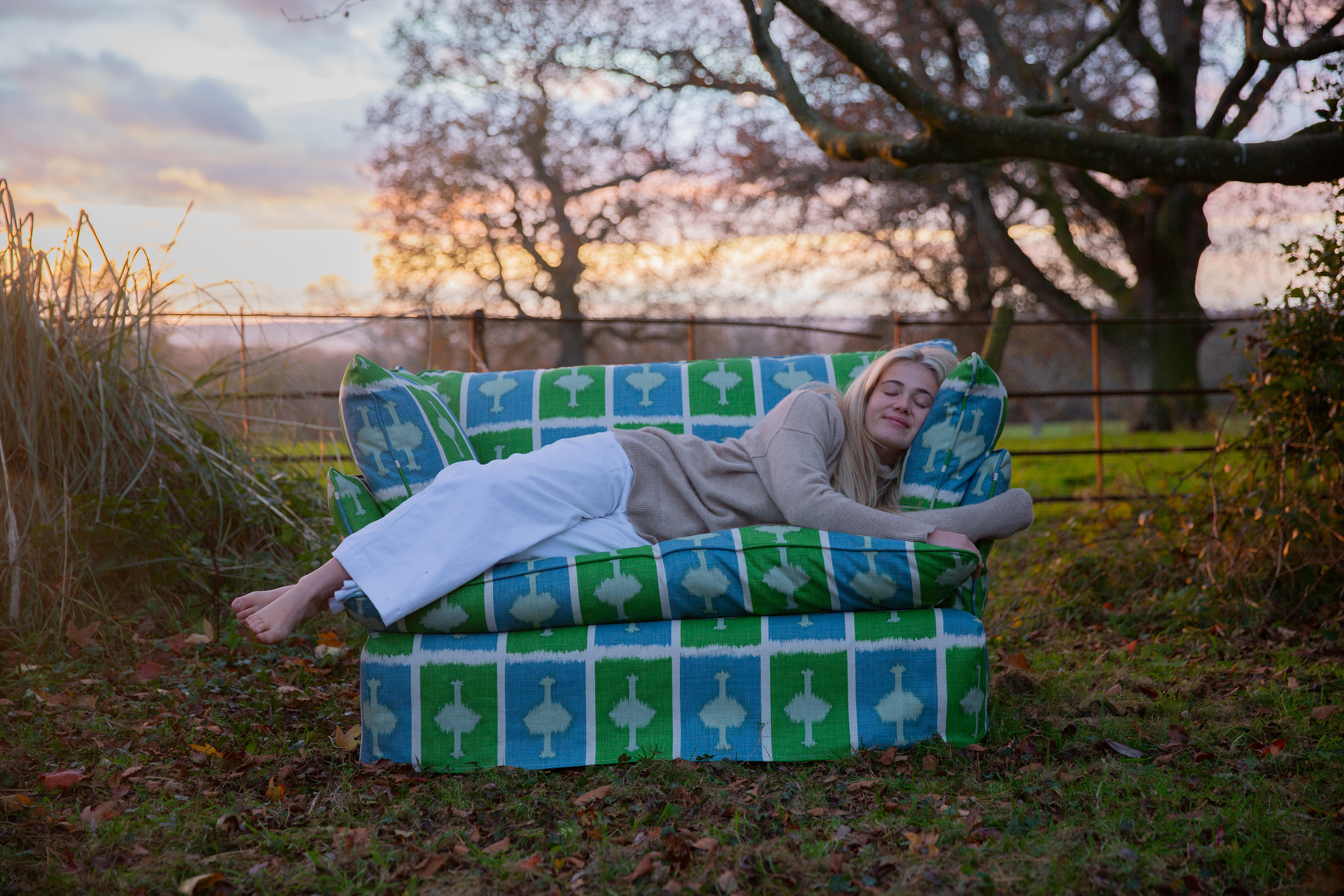 Customer Own Fabric - Marnie Piped Edge Love Seat