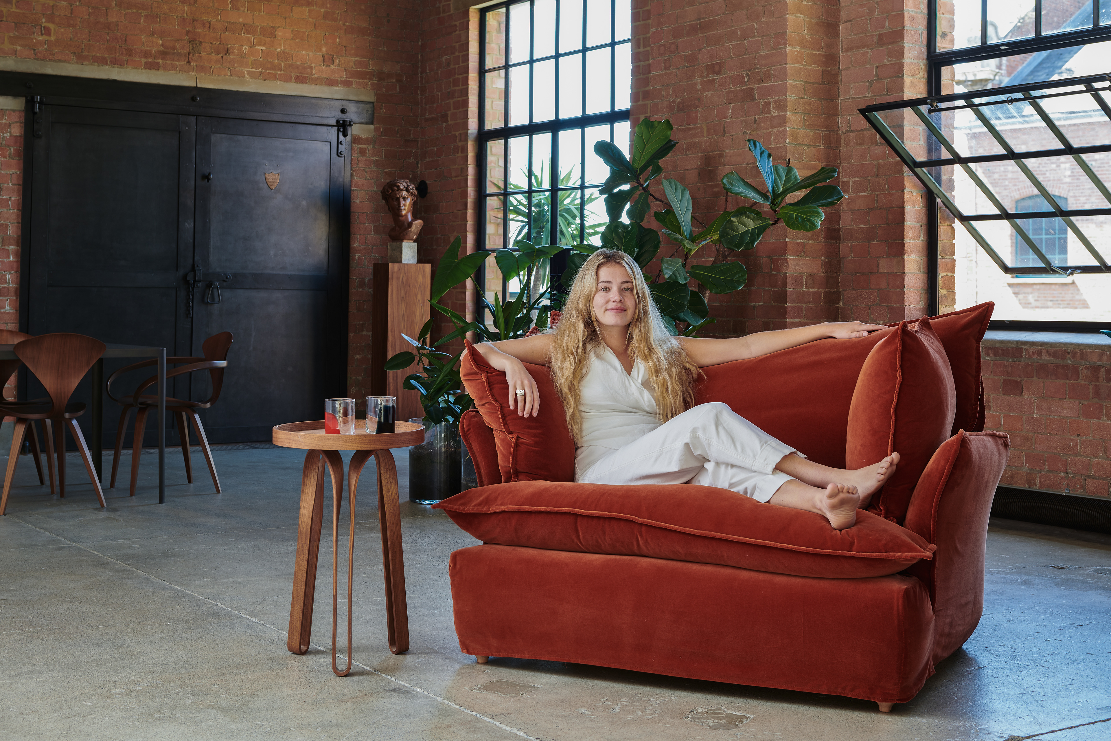Paprika Velvet - Song Short Pillow Edge Love Seat