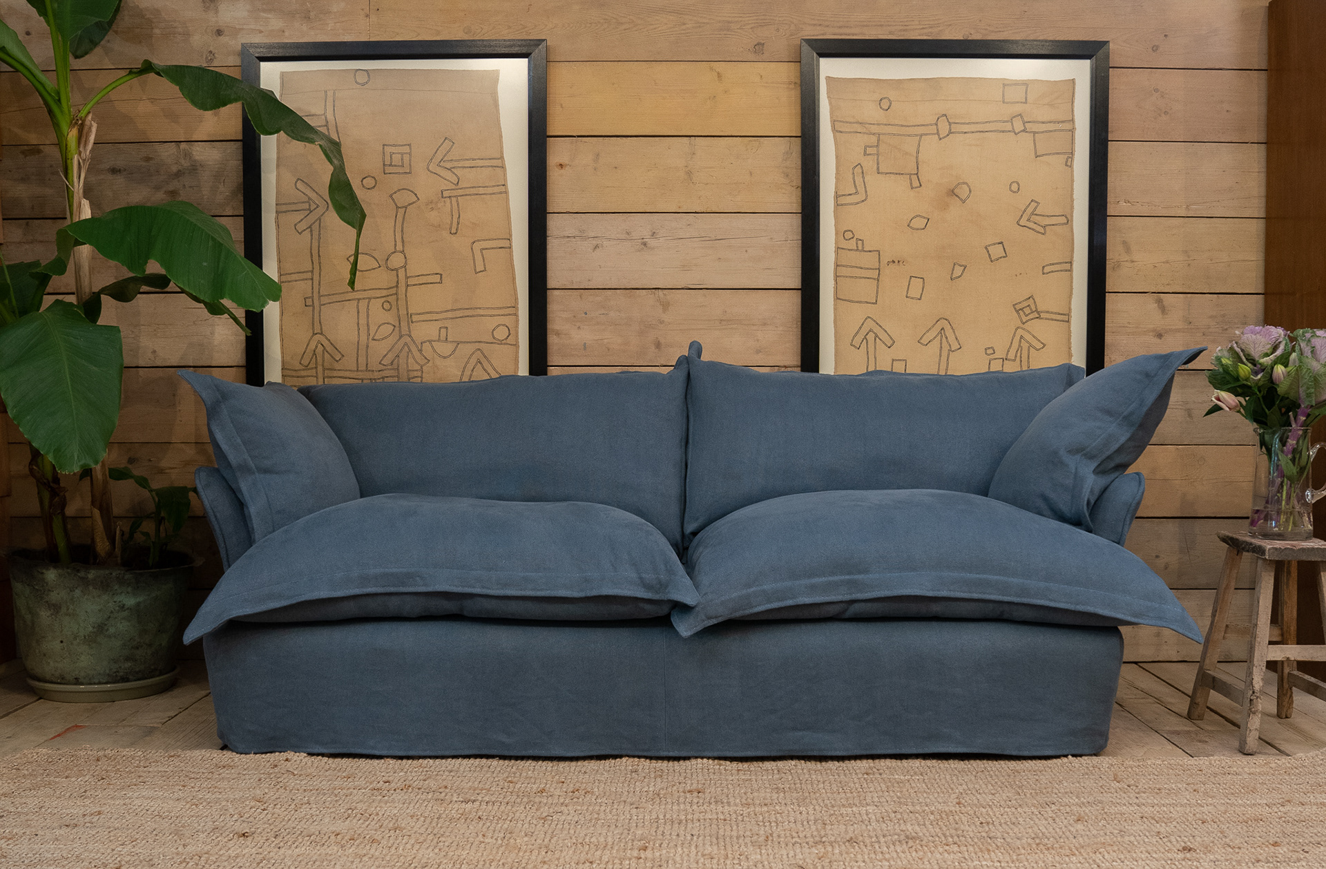 Angelite 100% Linen - Song Pillow Edge Sofa