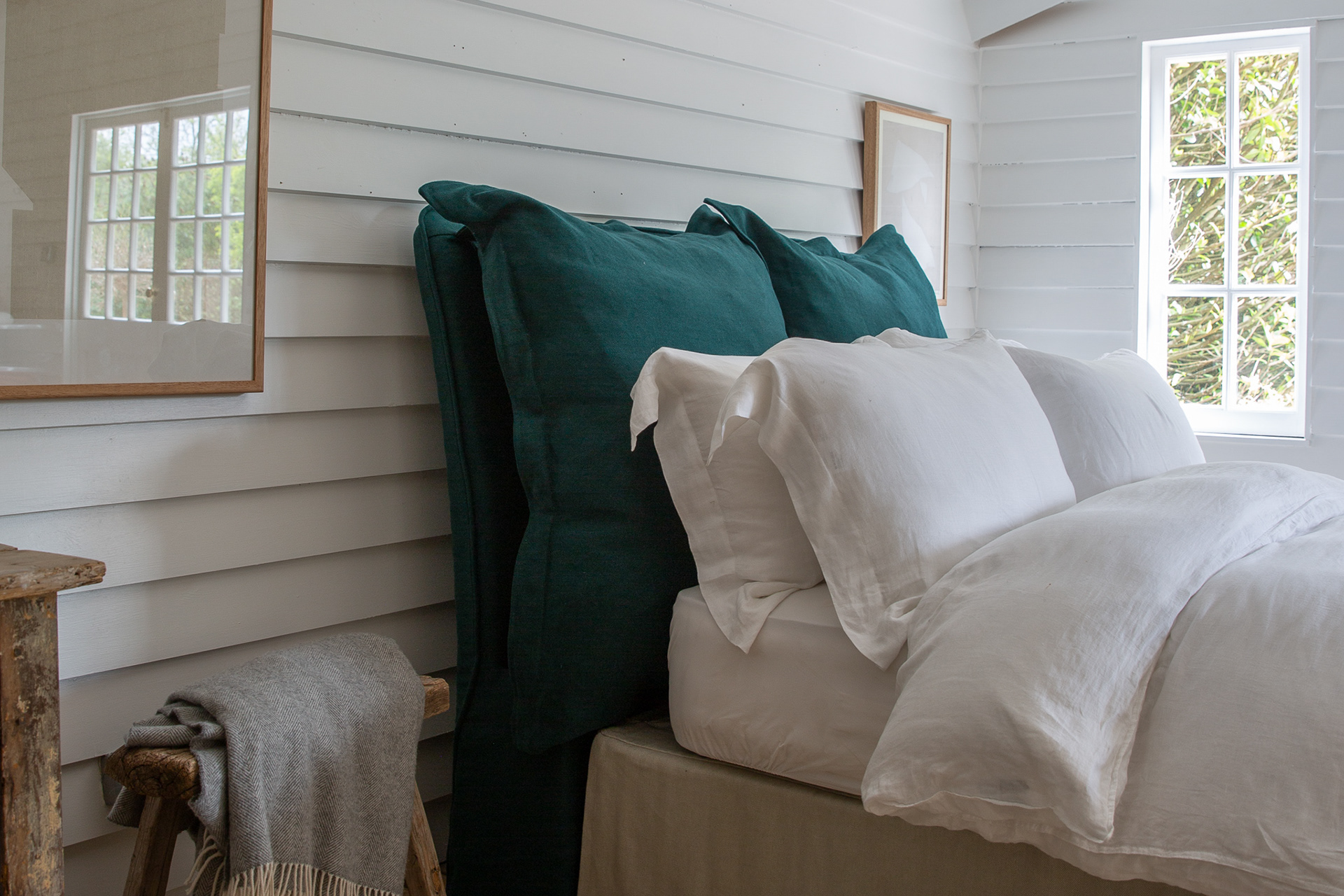 Topaz 100% Linen - Song Pillow Edge Headboard