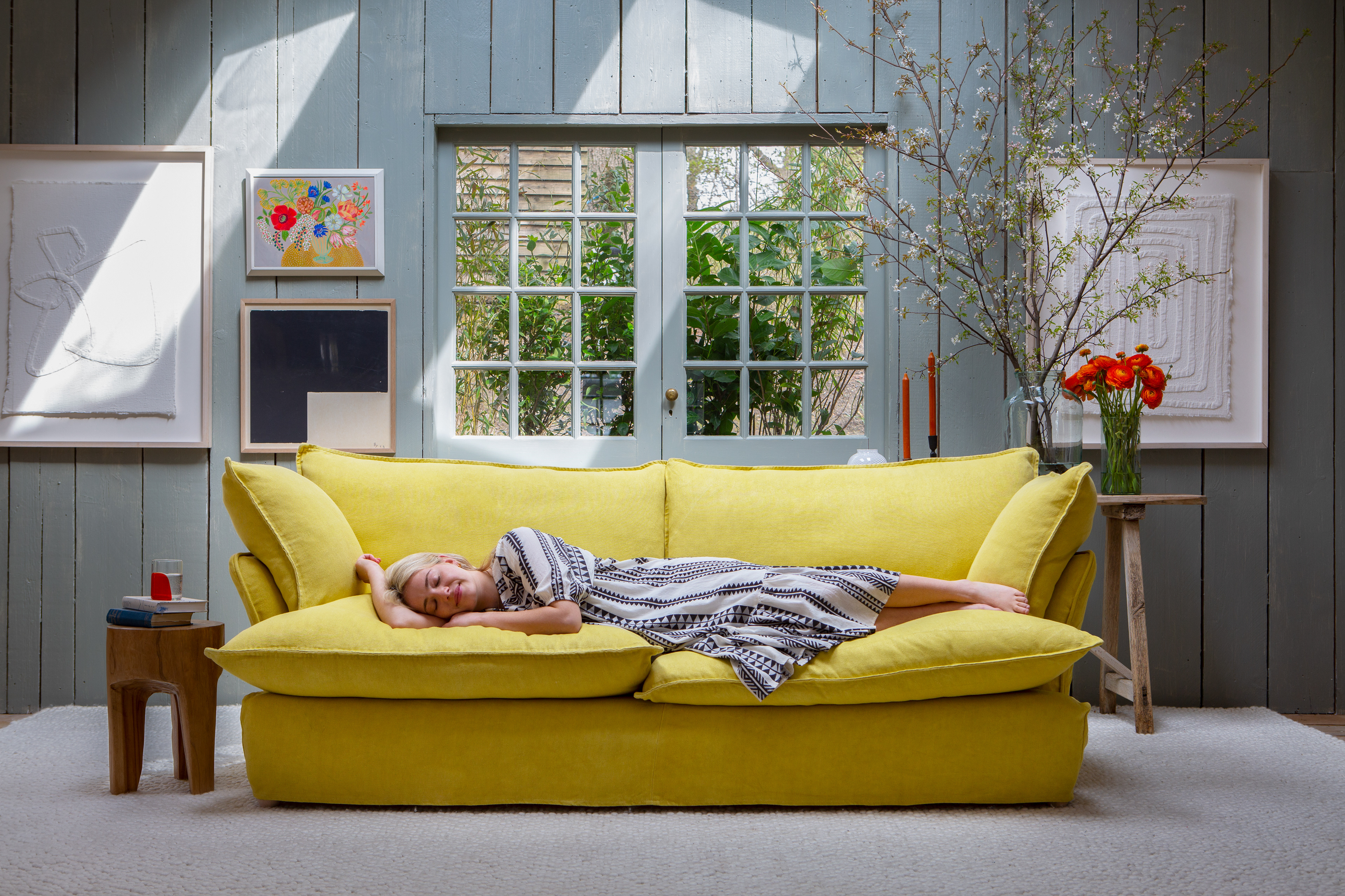 Citrine 100% Linen - Song Pillow Edge Sofa