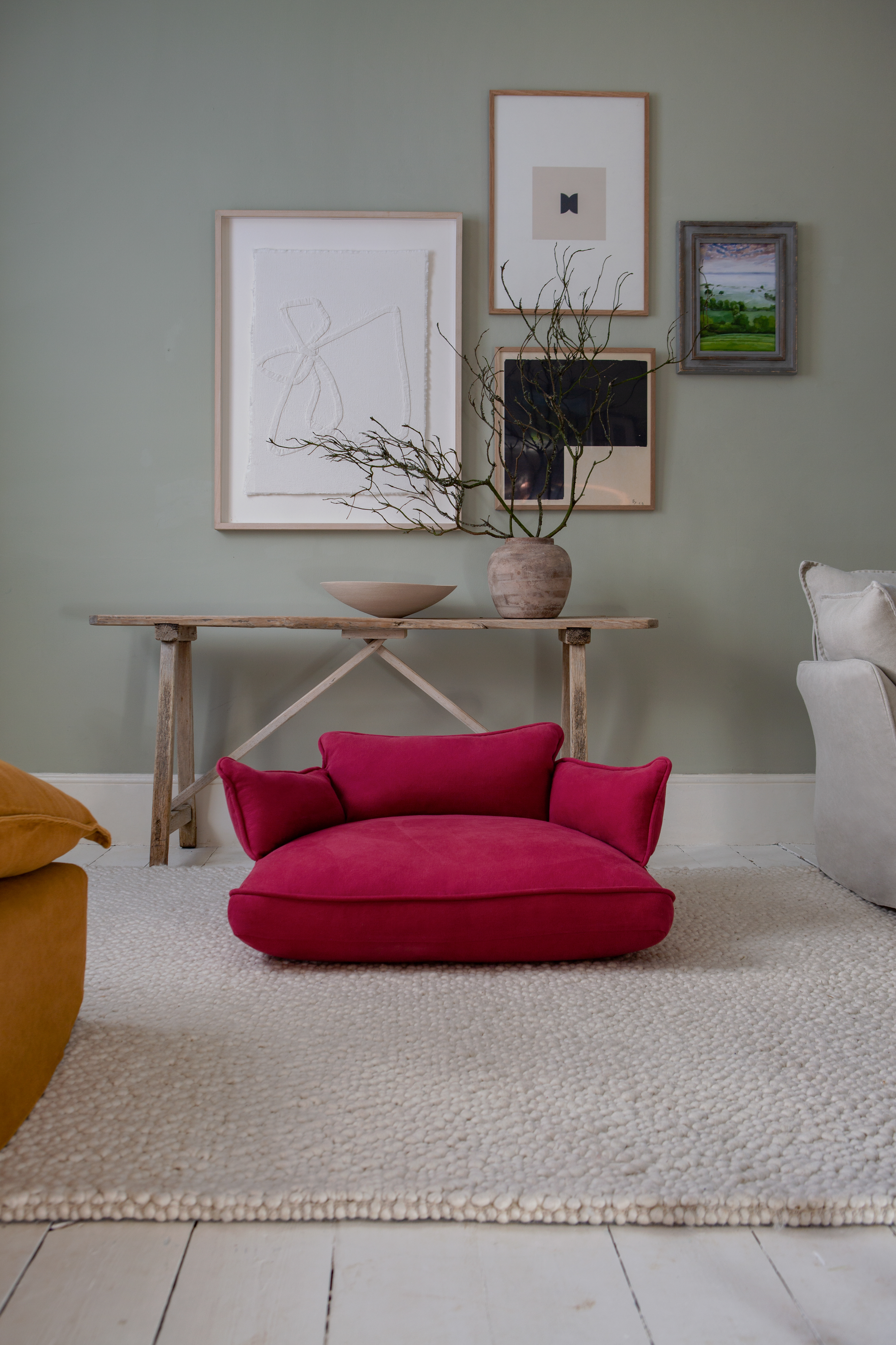 Customer Own Fabric - Marnie Piped Edge Dog Bed