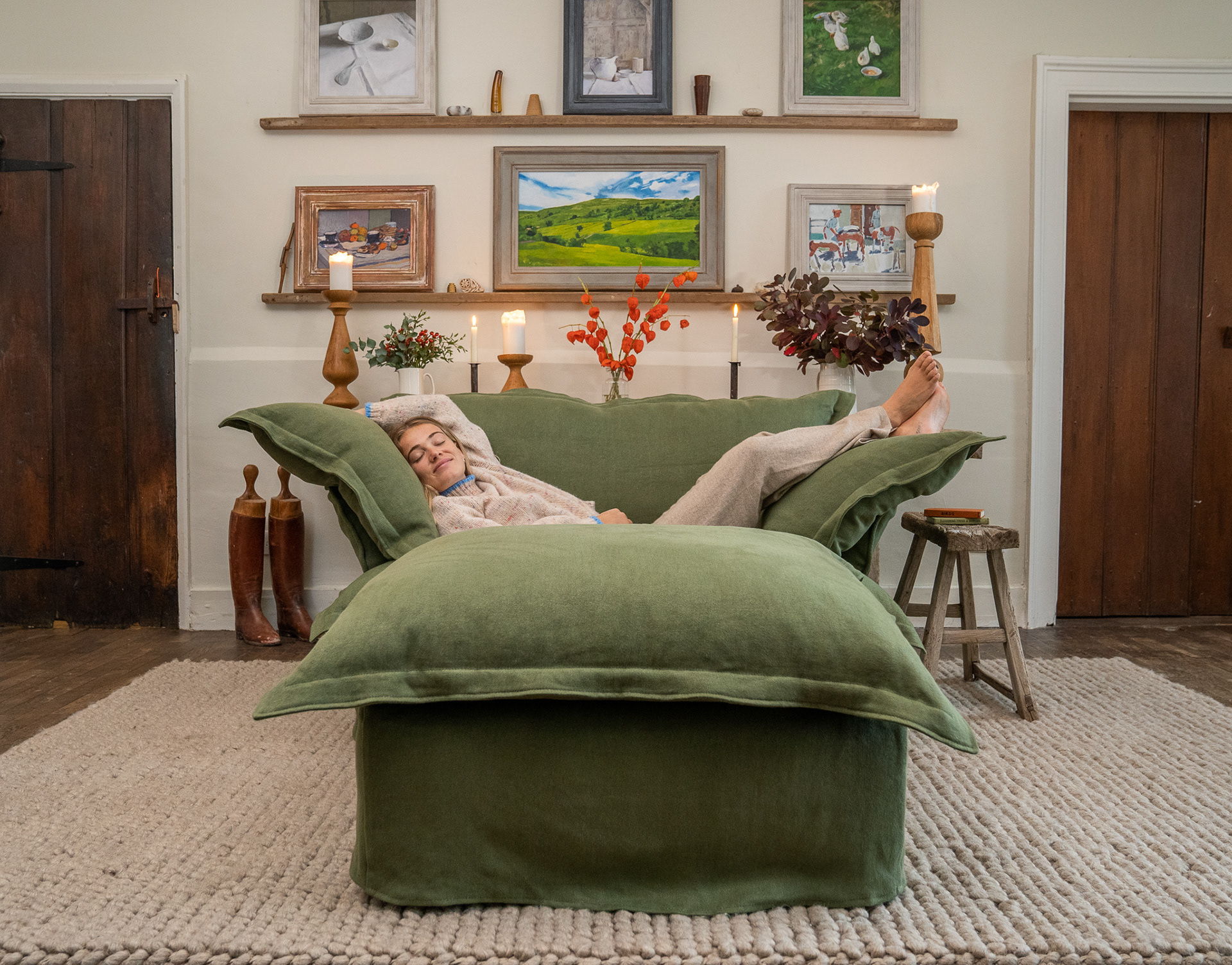 Malachite 100% Linen - Song Pillow Edge Love Seat & Footstool