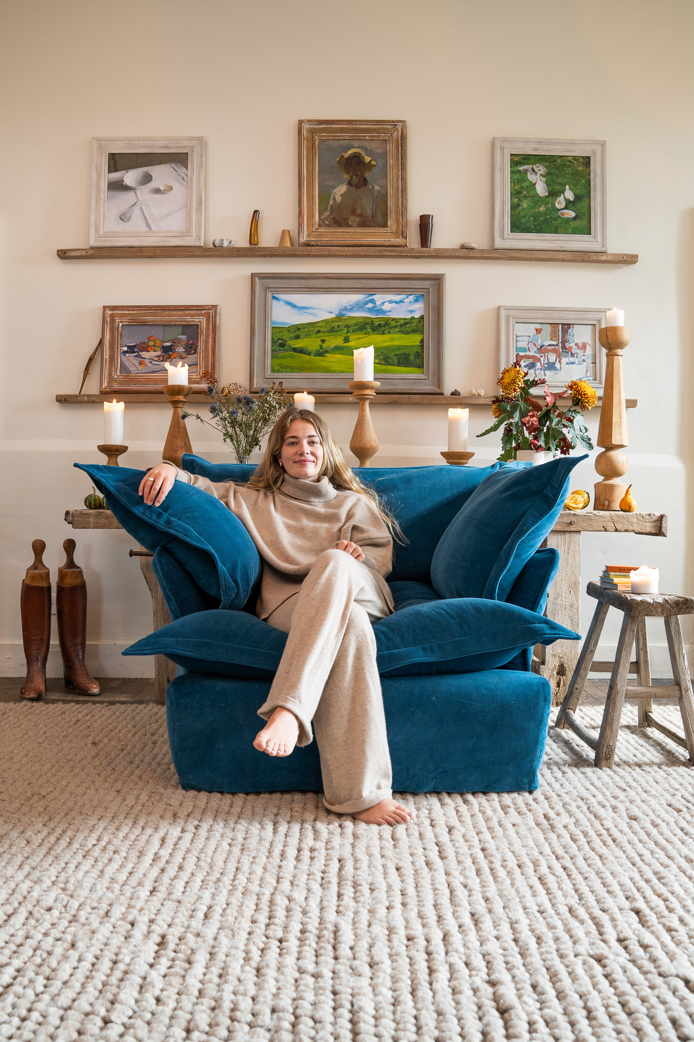 Peacock Corduroy - Song Pillow Edge Armchair