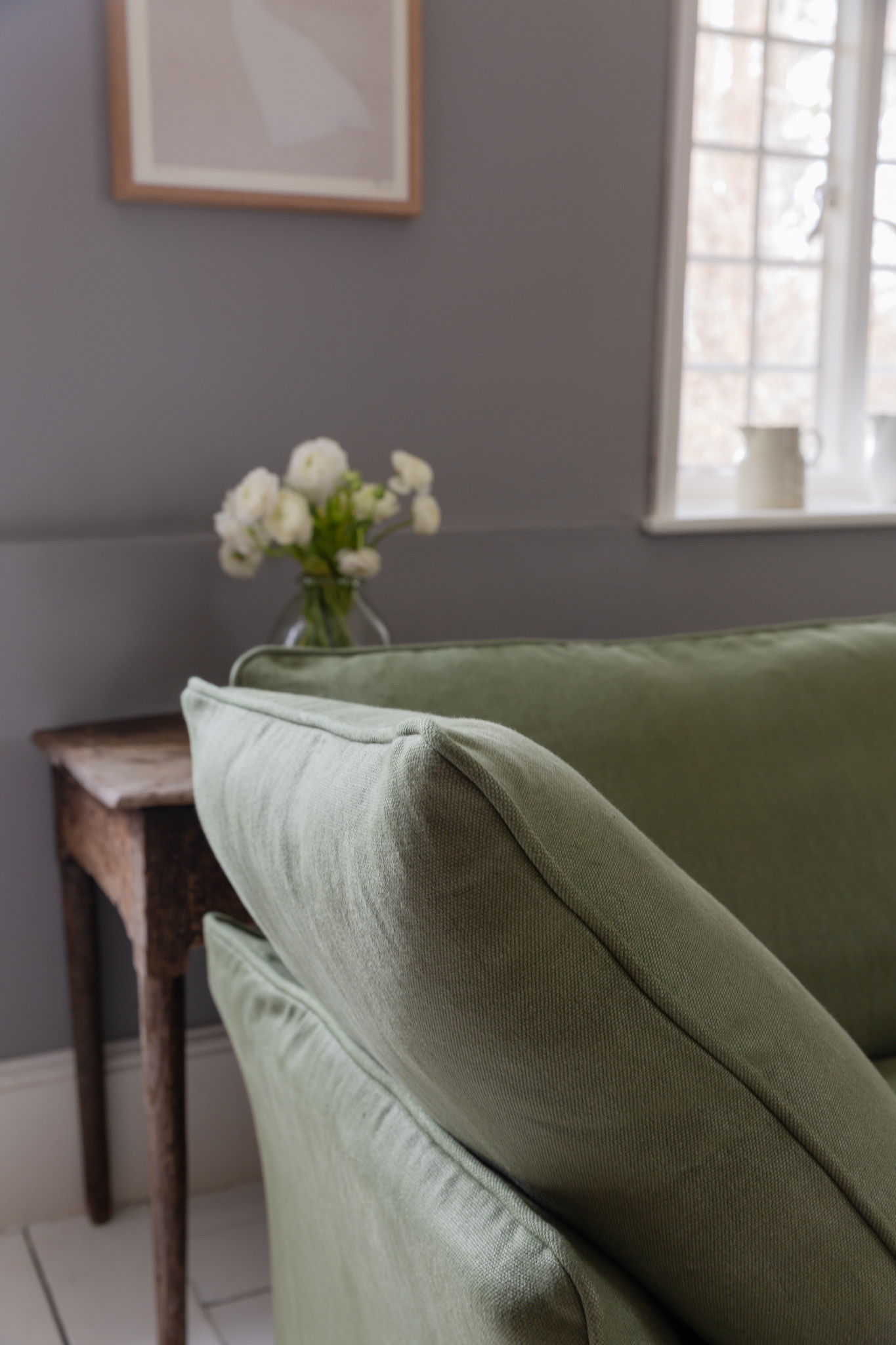 Malachite 100% Linen - Marnie Piped Sofa
