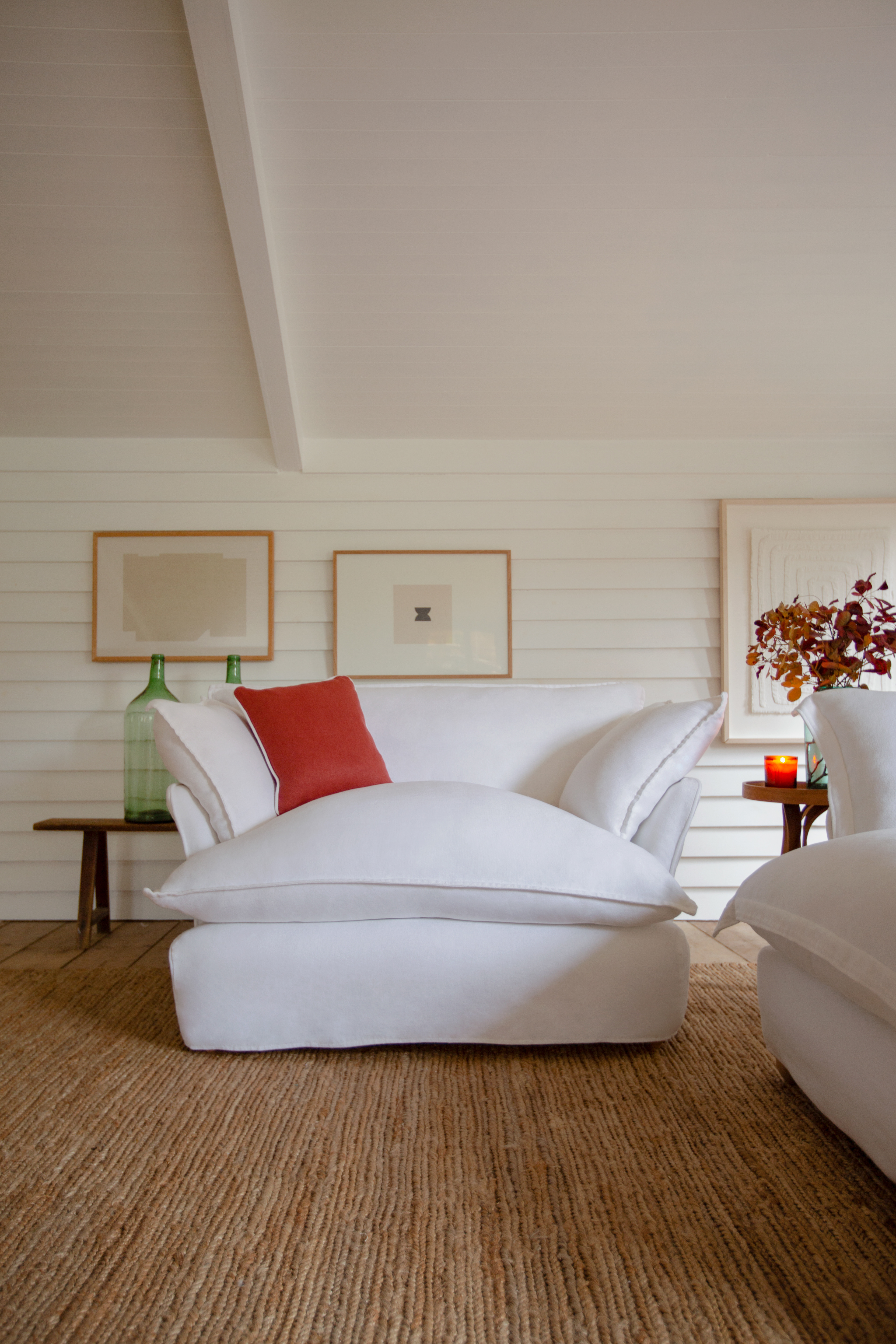 Selenite 100% Linen - Song Short Pillow Edge Love Seat