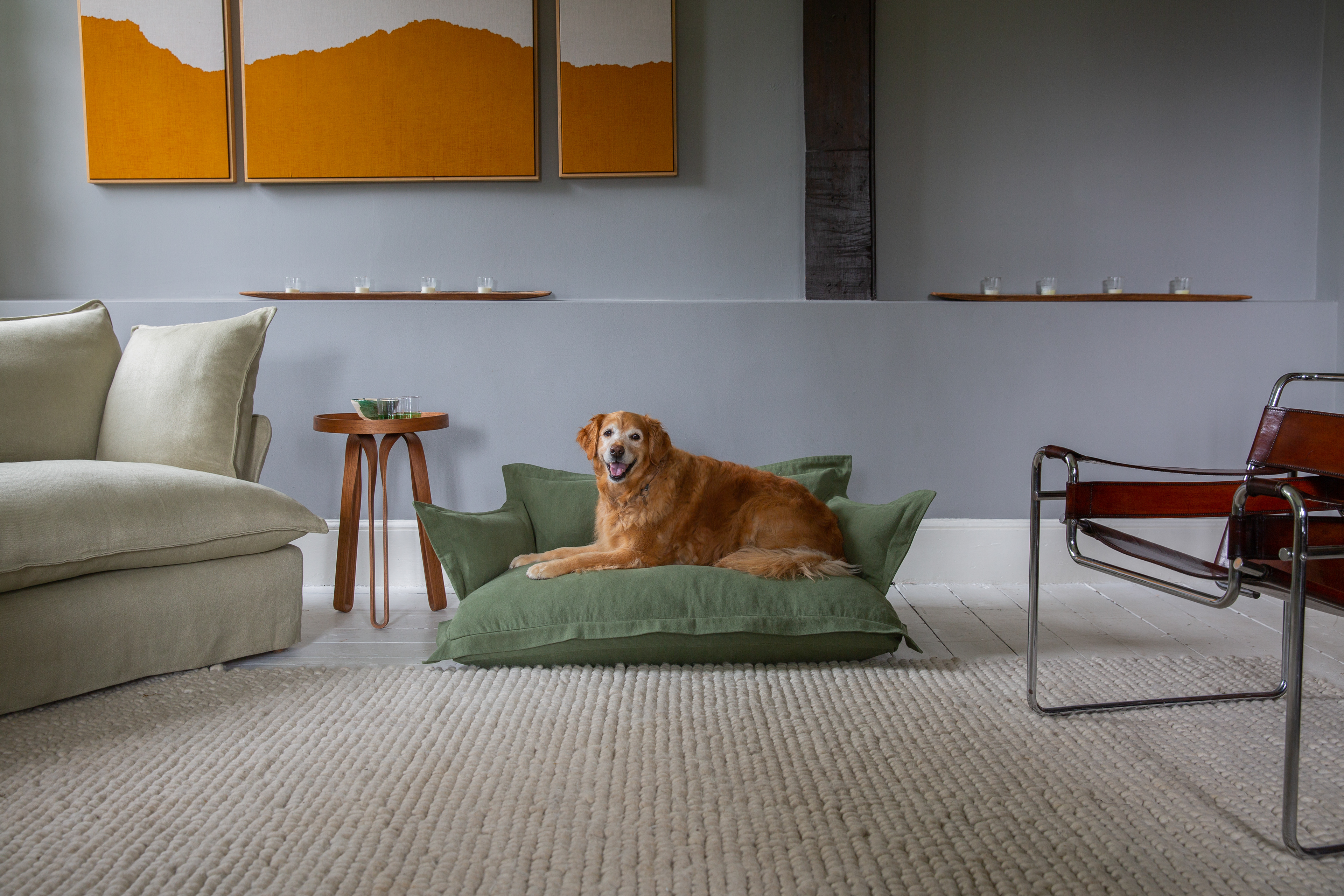 Meadow Green Brushed Cotton - Song Pillow Edge Large Dog Bed (Coming to US & Aus in 2022)