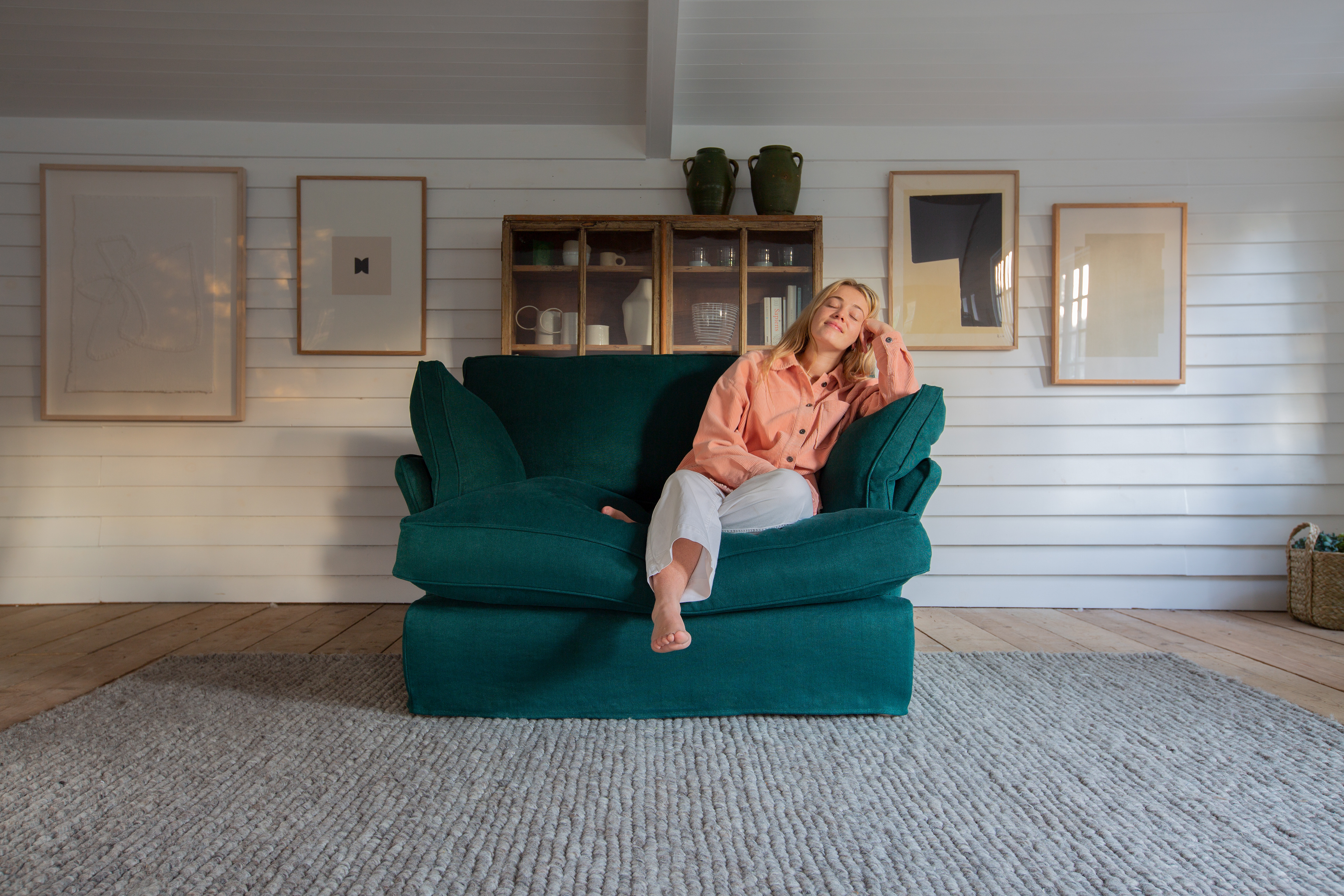 Topaz 100% Linen - Otter Box Edge Love Seat