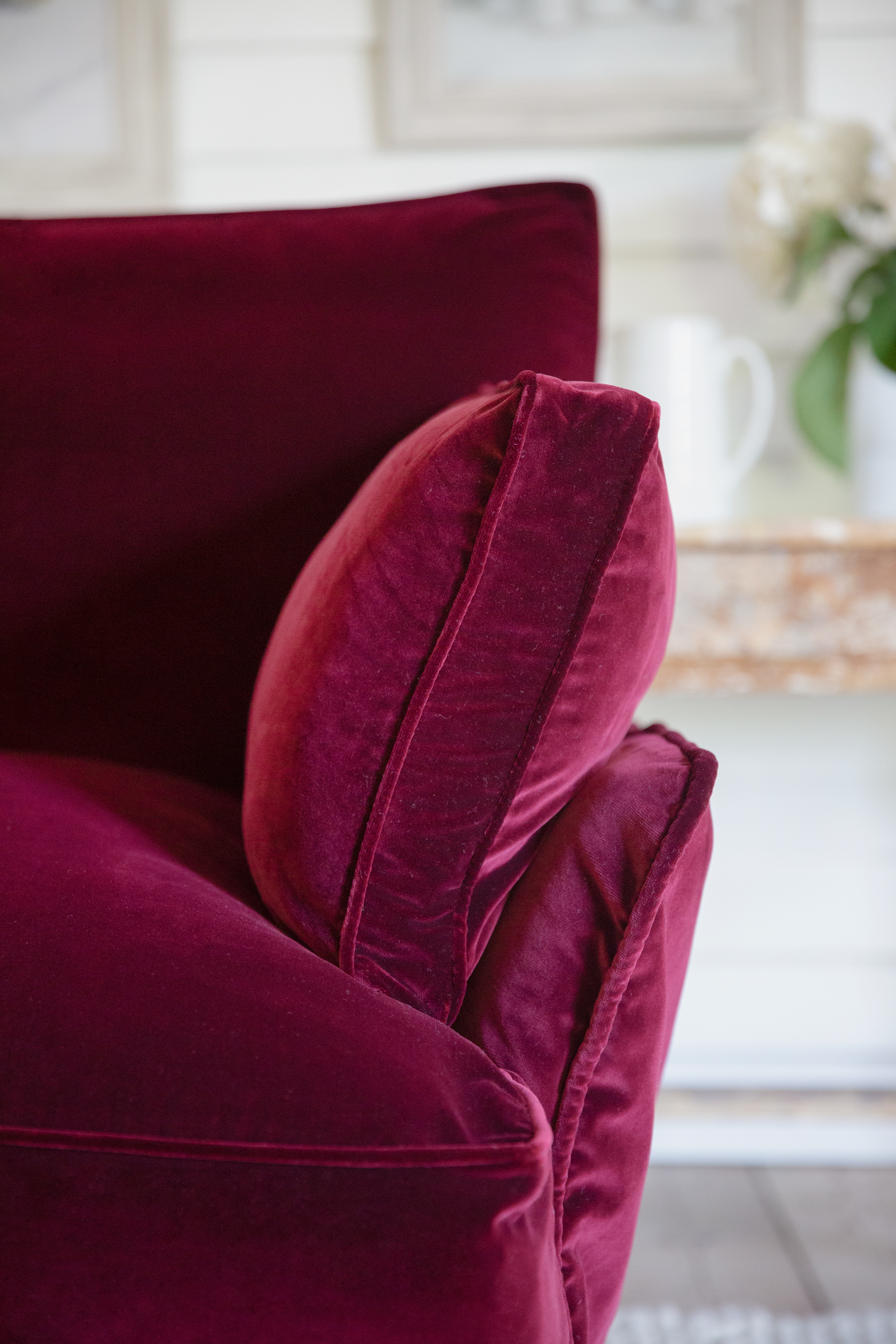Sumac Velvet - Otter Box Edge Love Seat