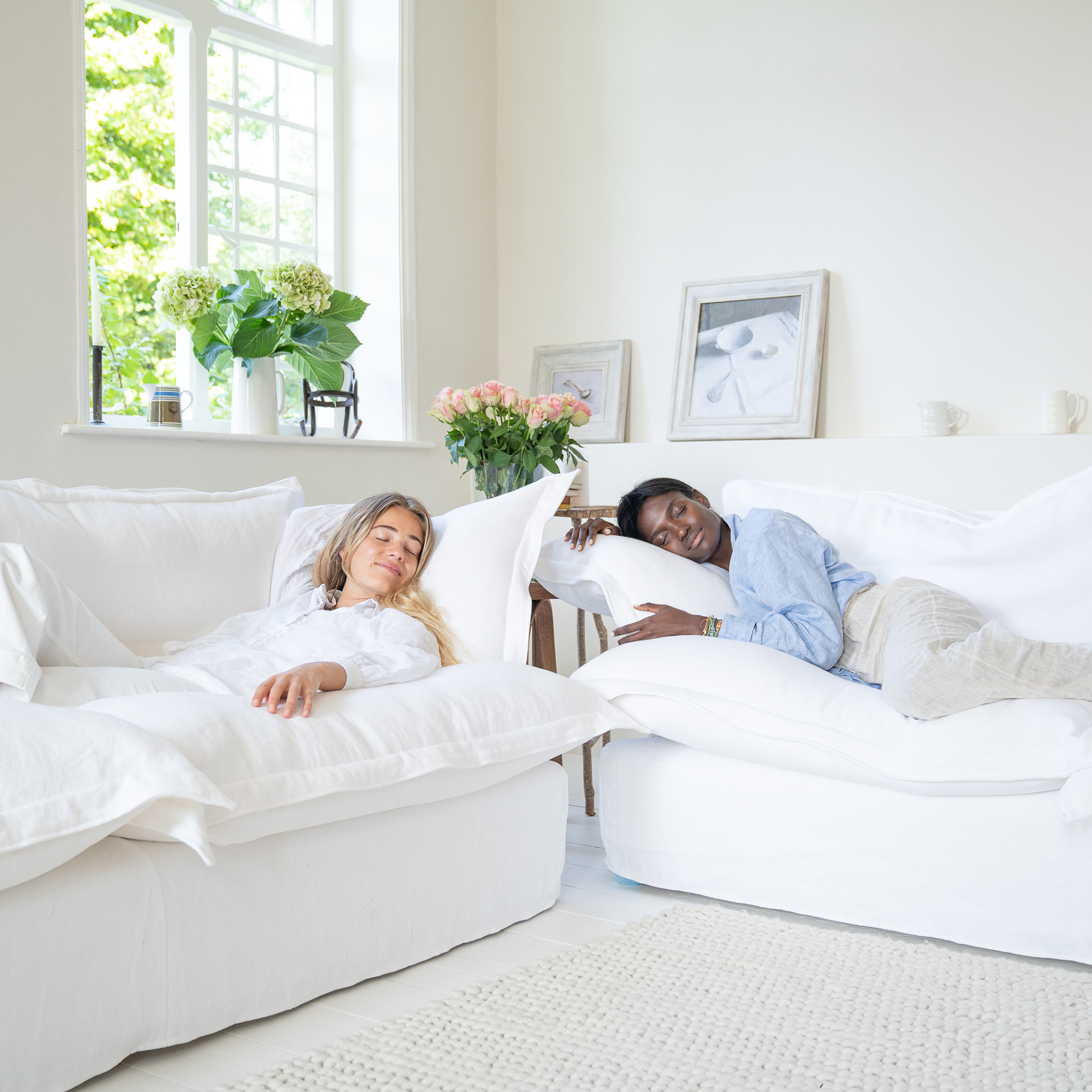 Selenite 100% Linen - Song Pillow Edge Large Sofa